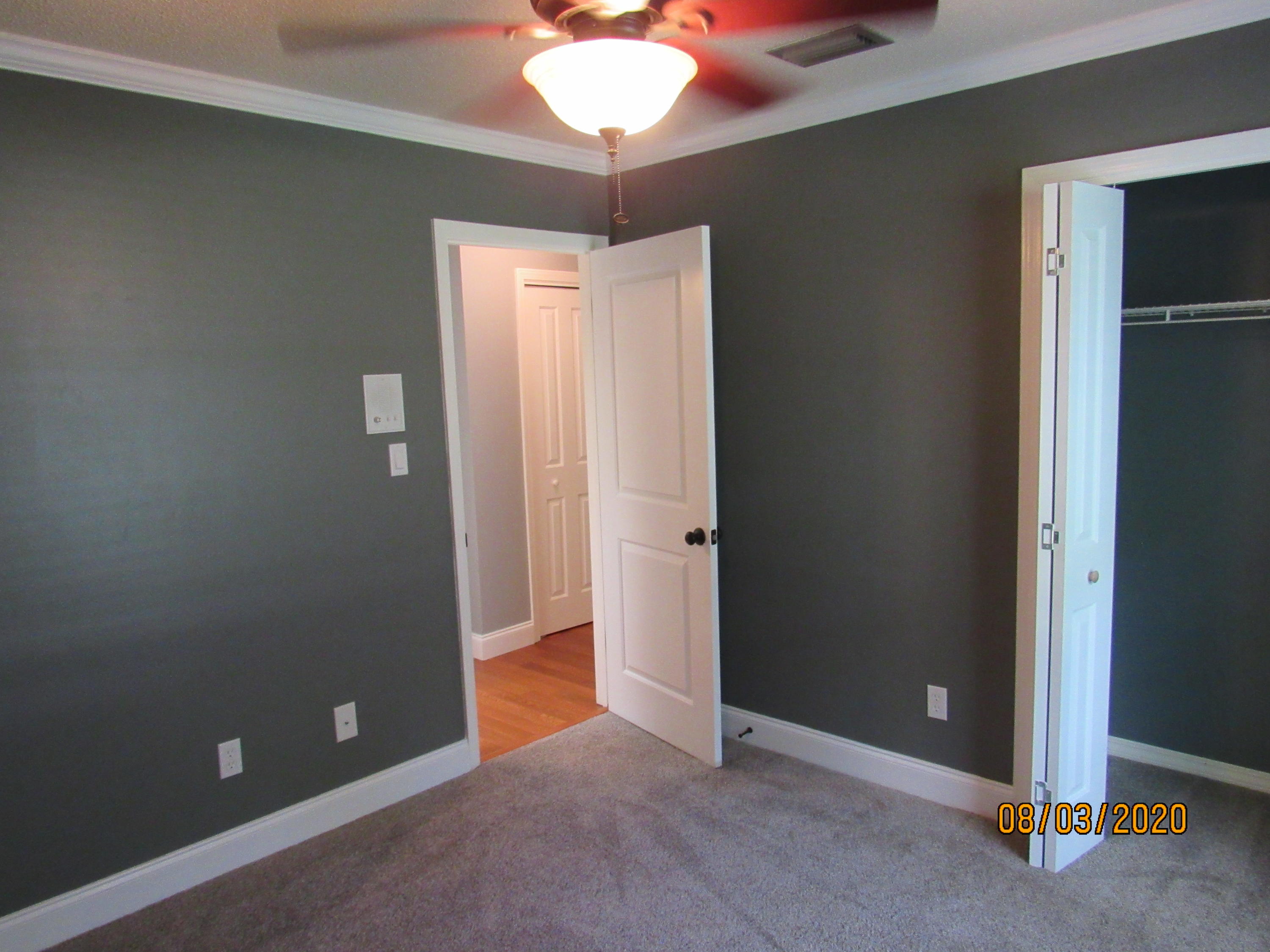 VALPARAISO PINECREST 6 - Residential Lease