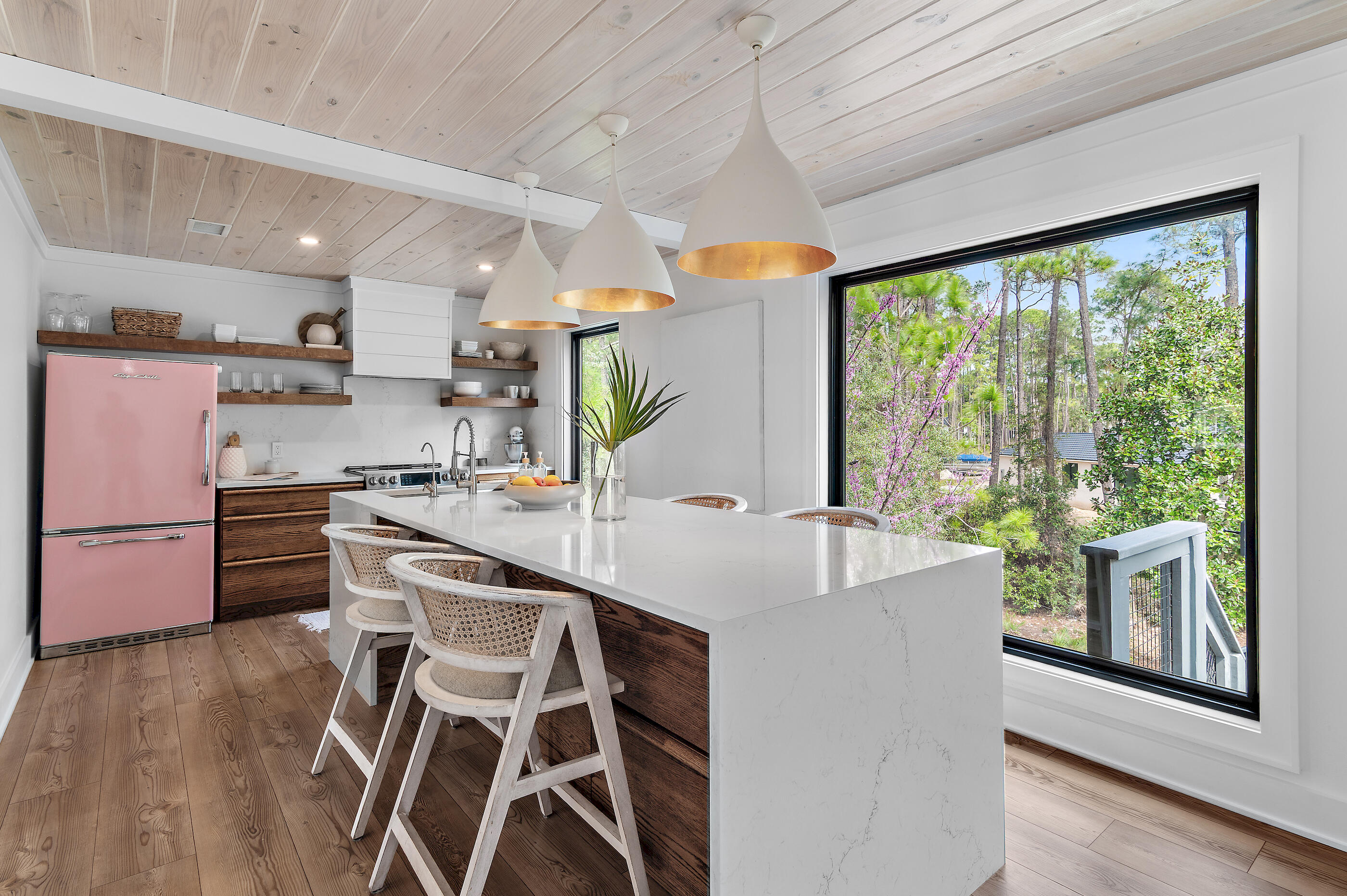 SEA DUNES - Residential