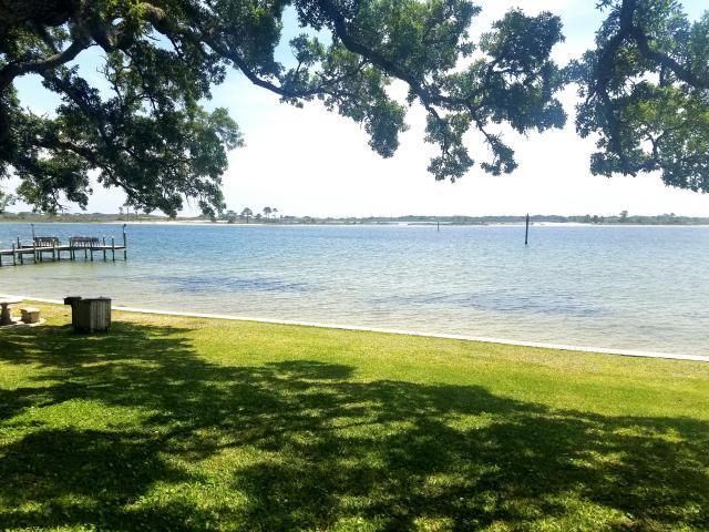 CEDARS CONDO - Residential Lease