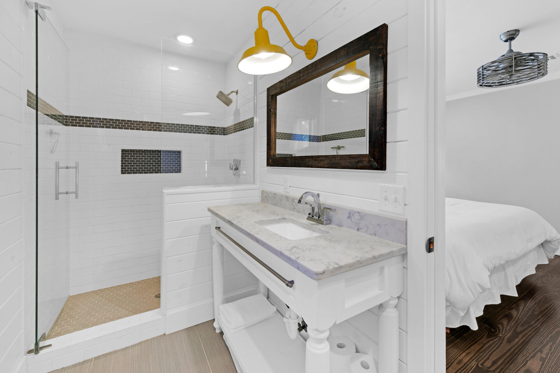 SEAGROVE 1ST ADDN - Residential