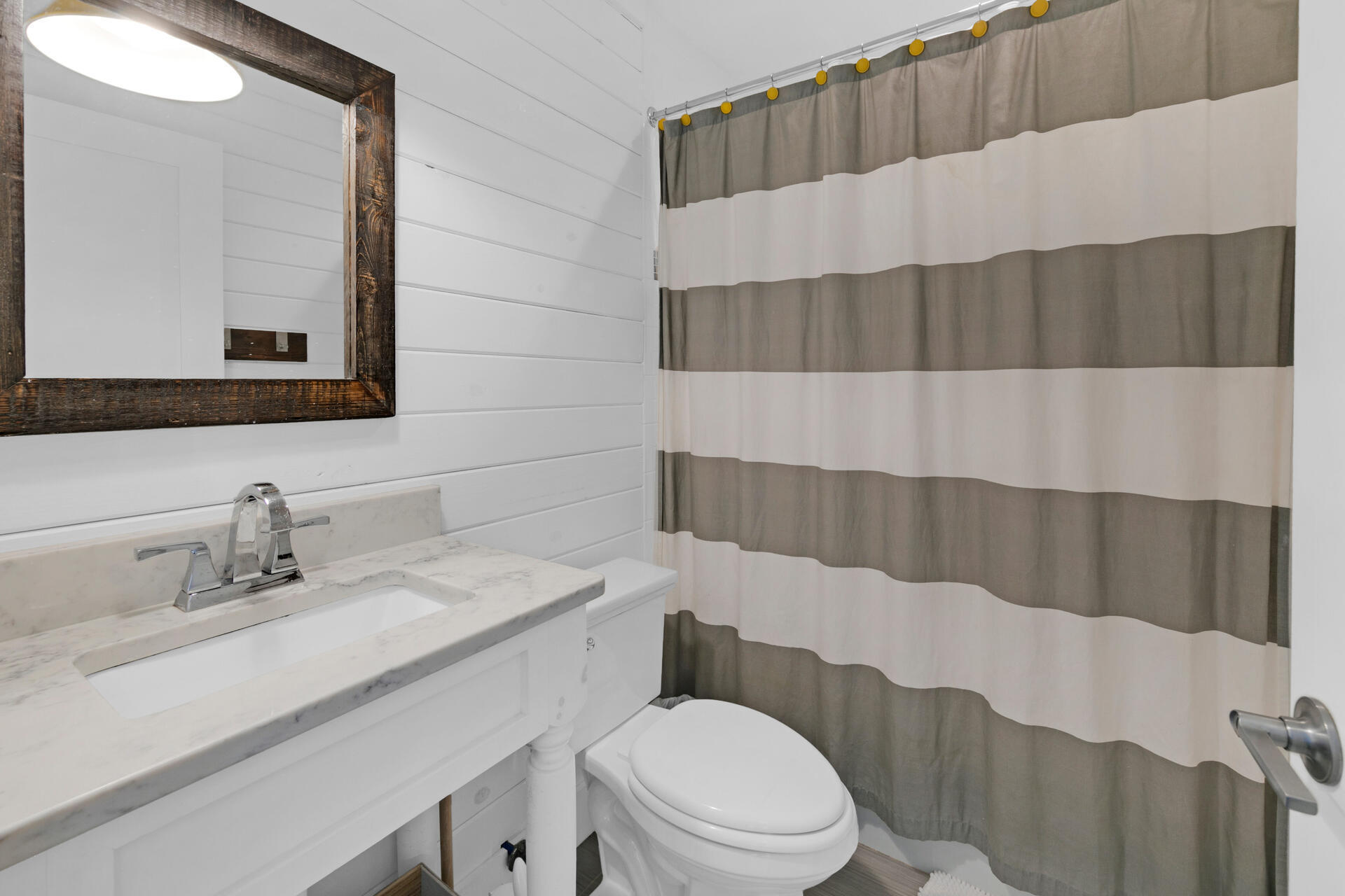 SEAGROVE 1ST ADDN - Residential