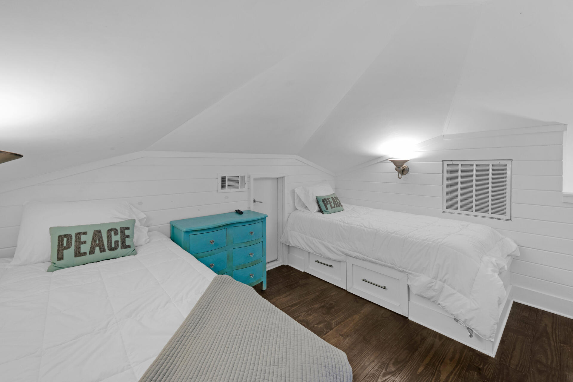SEAGROVE 1ST ADDN - Residential