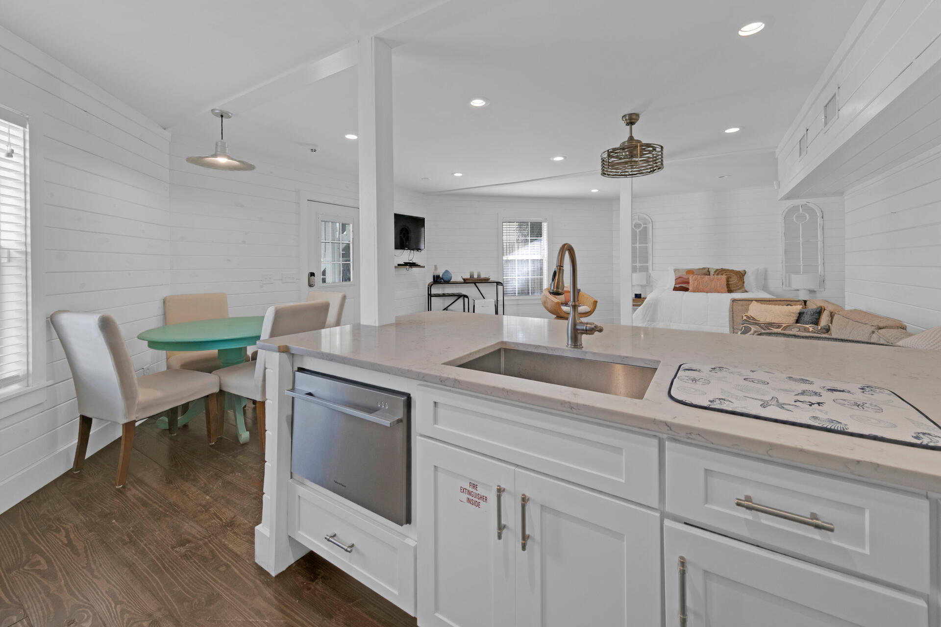 SEAGROVE 1ST ADDN - Residential
