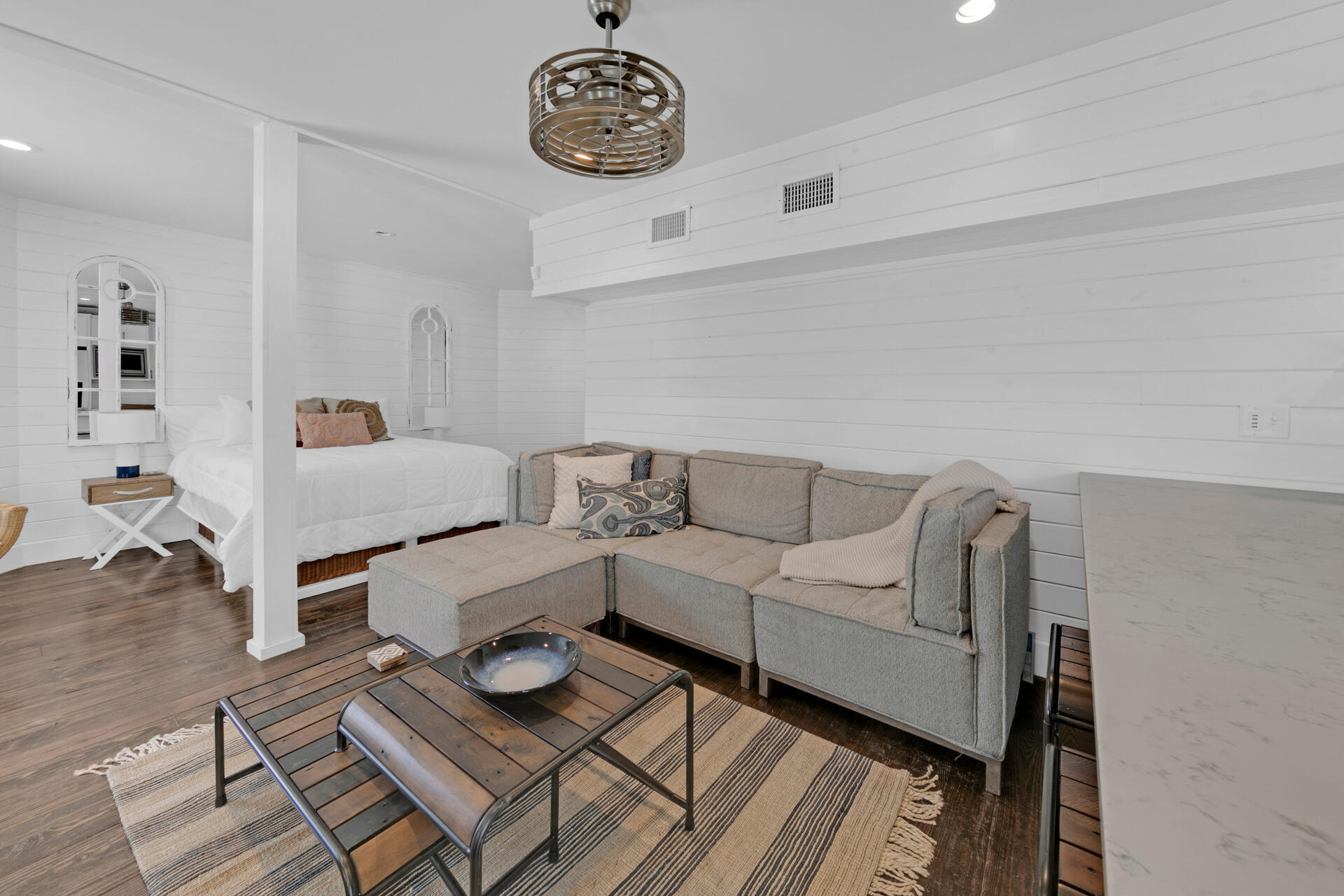 SEAGROVE 1ST ADDN - Residential