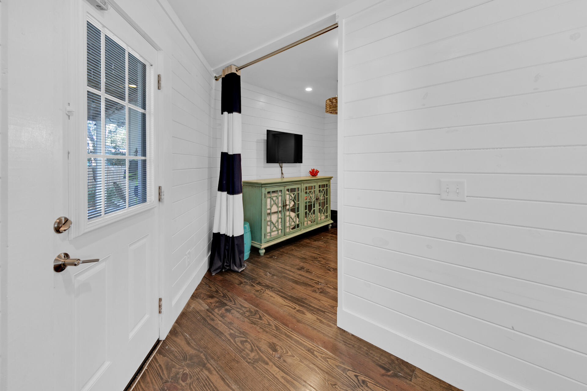 SEAGROVE 1ST ADDN - Residential
