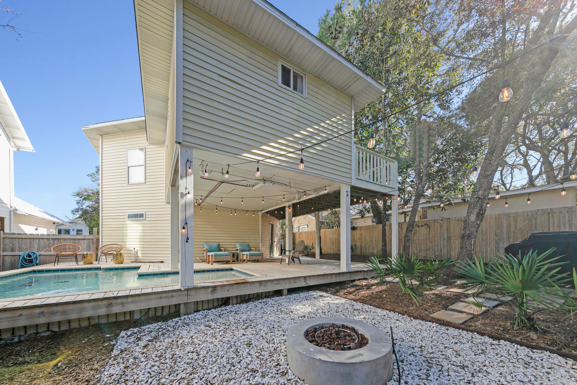 SEAGROVE 1ST ADDN - Residential