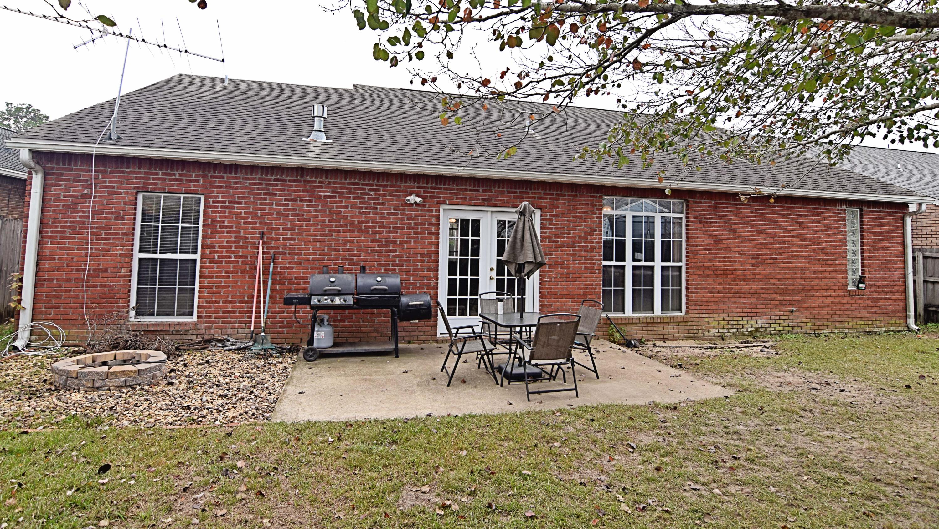 PARKWOOD SQUARE PH 2 - Residential