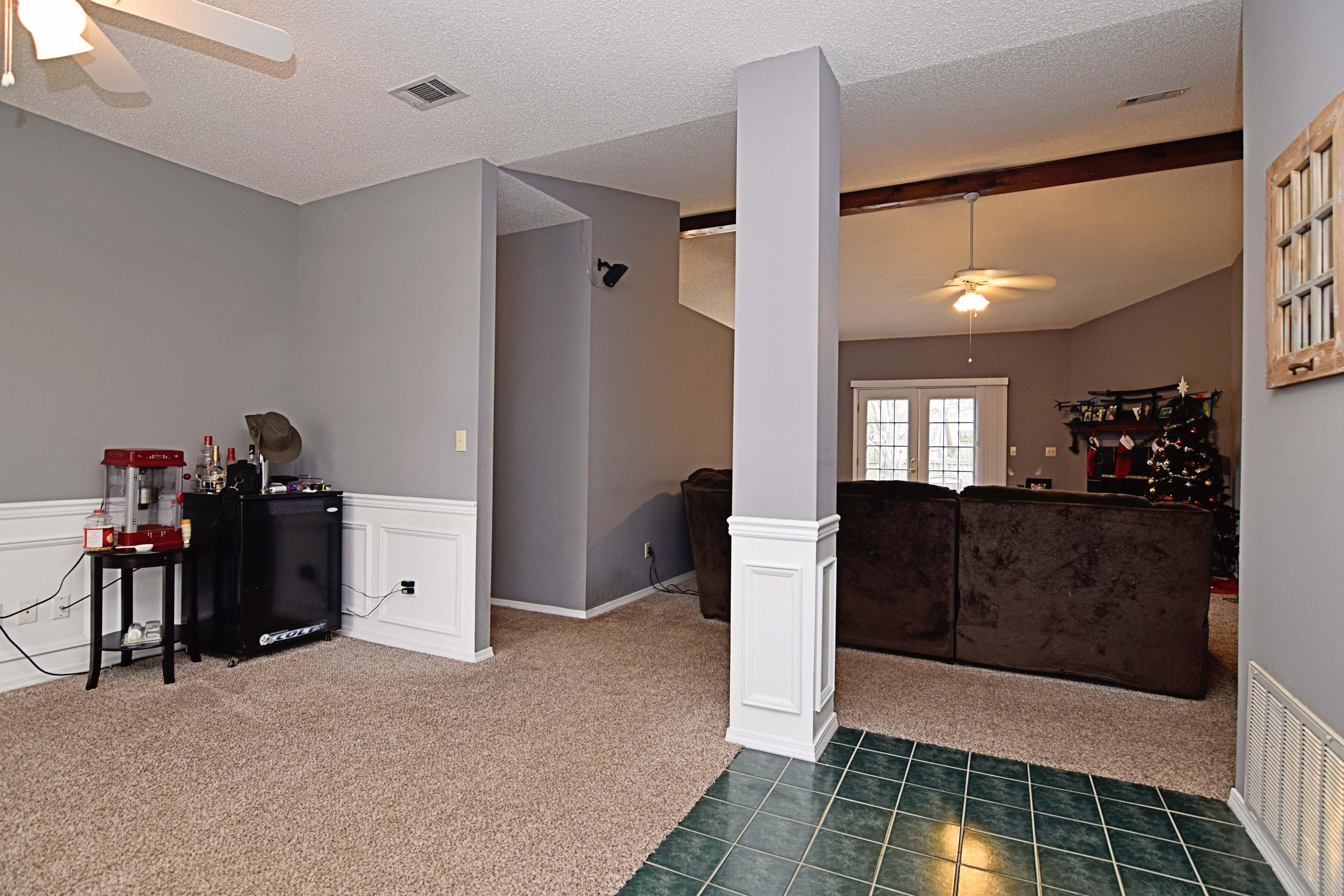 PARKWOOD SQUARE PH 2 - Residential