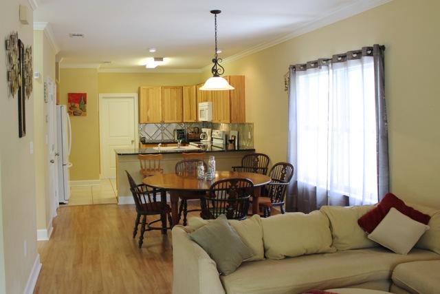 TOWN OF SANTA ROSA - Residential