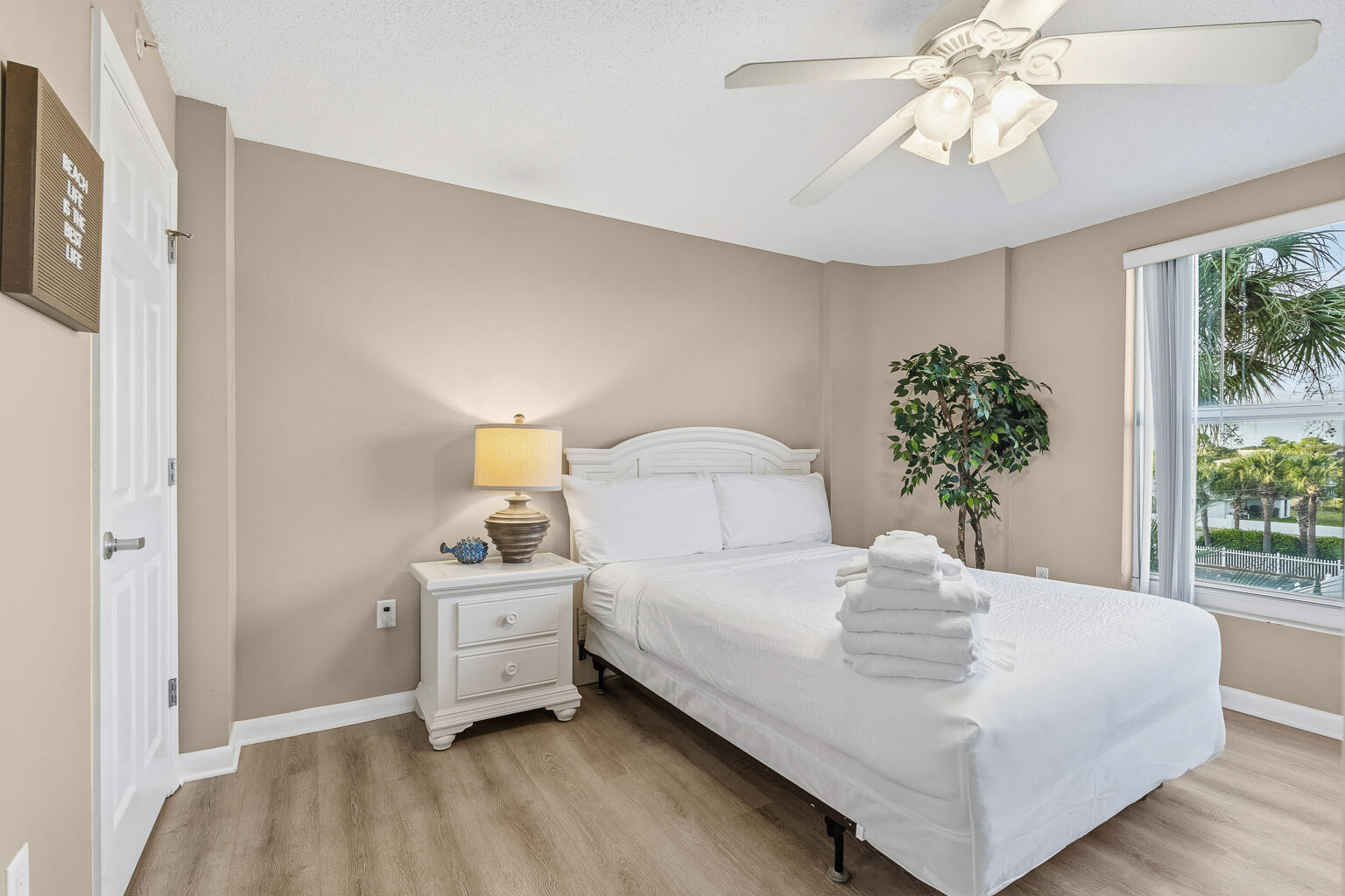 DUNE POINTE CONDO - Residential