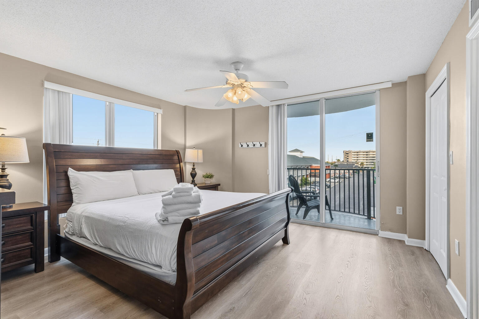 DUNE POINTE CONDO - Residential