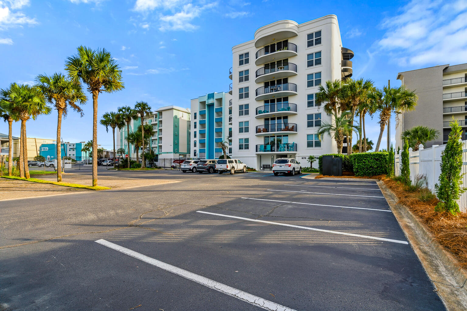 DUNE POINTE CONDO - Residential