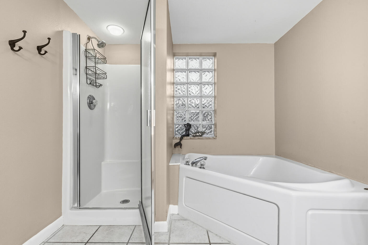 DUNE POINTE CONDO - Residential
