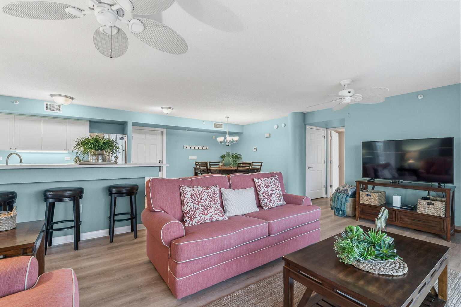 DUNE POINTE CONDO - Residential