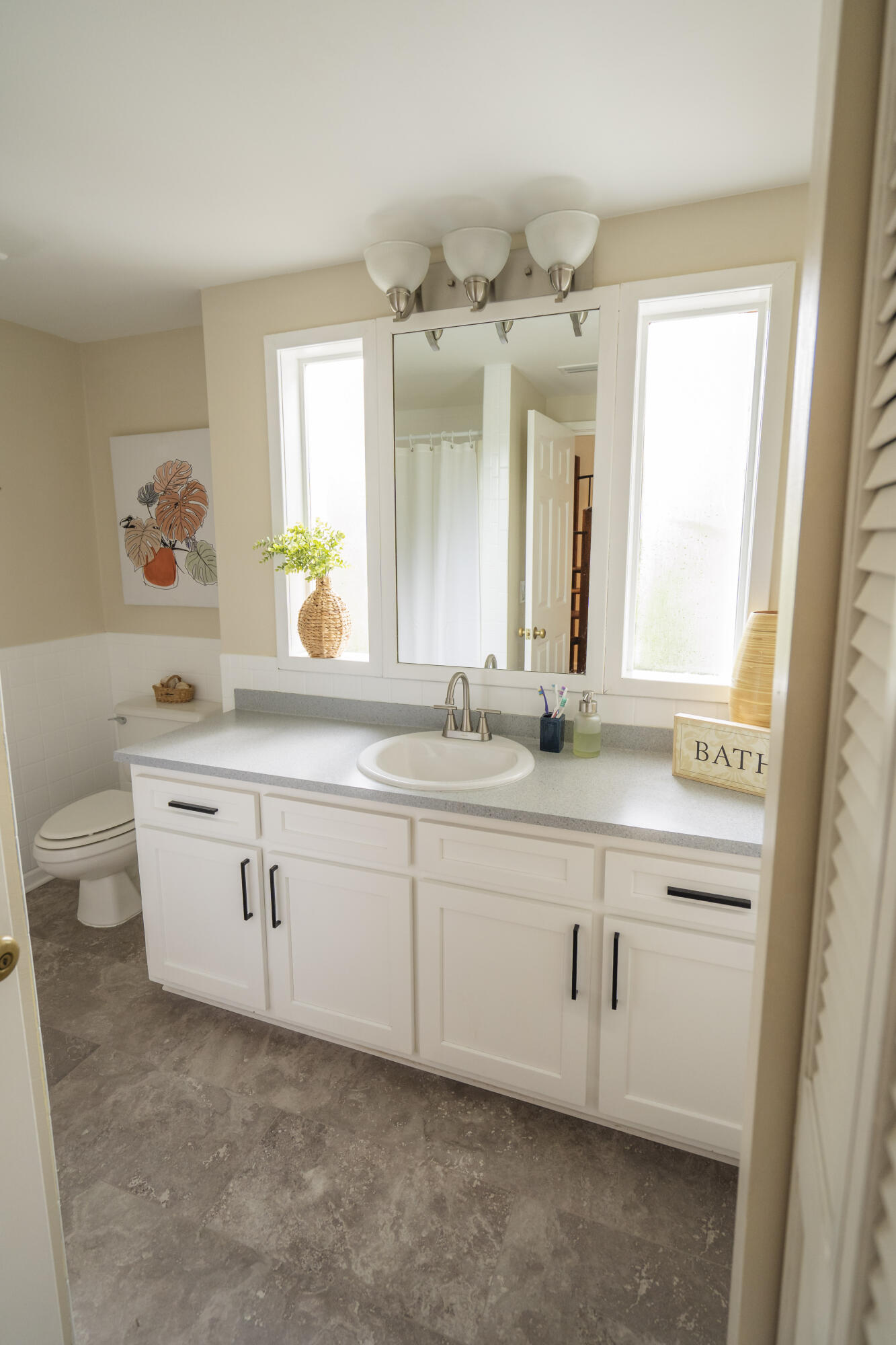 WINDWOOD HILLS UNREC - Residential