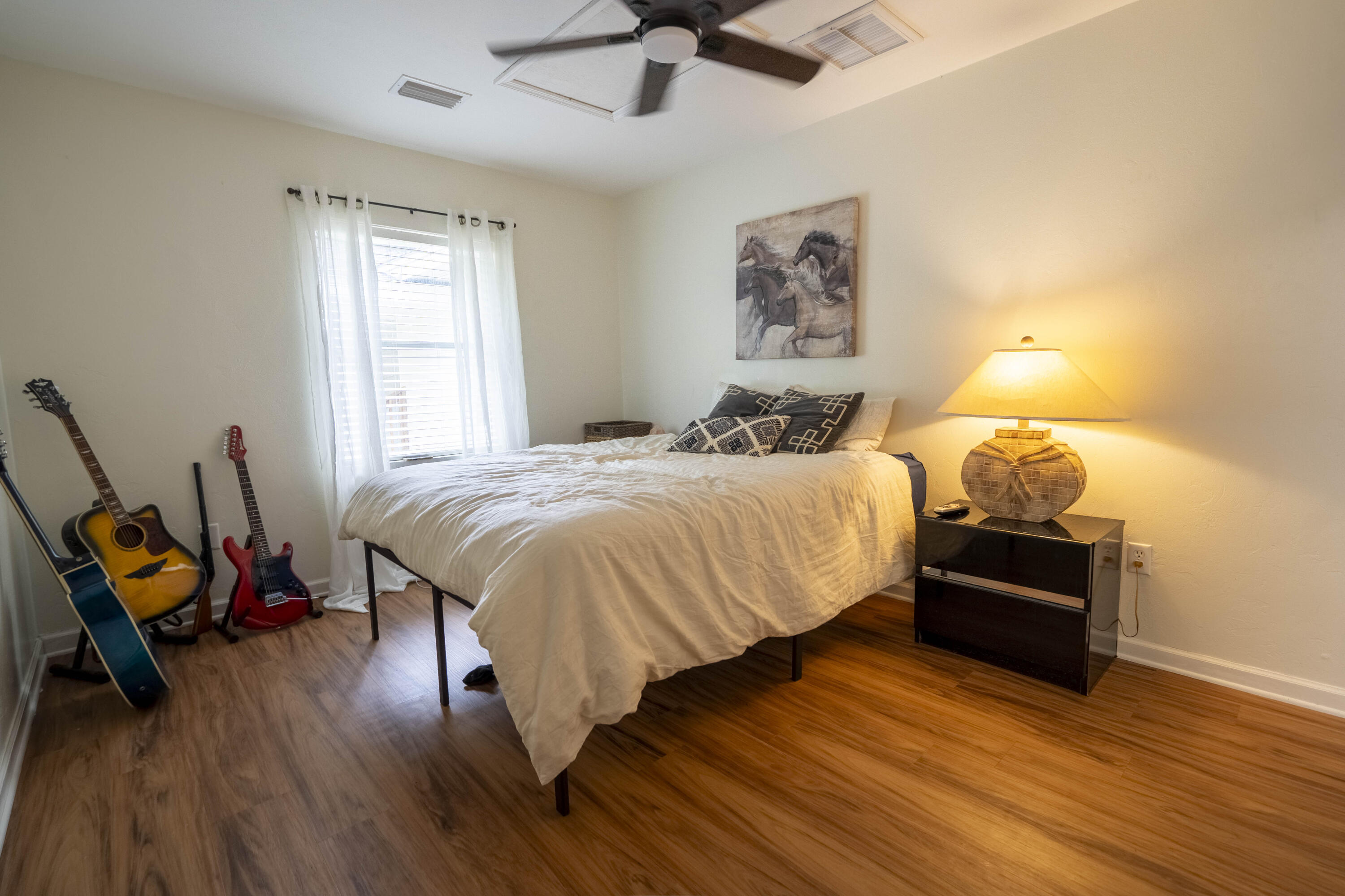 WINDWOOD HILLS UNREC - Residential