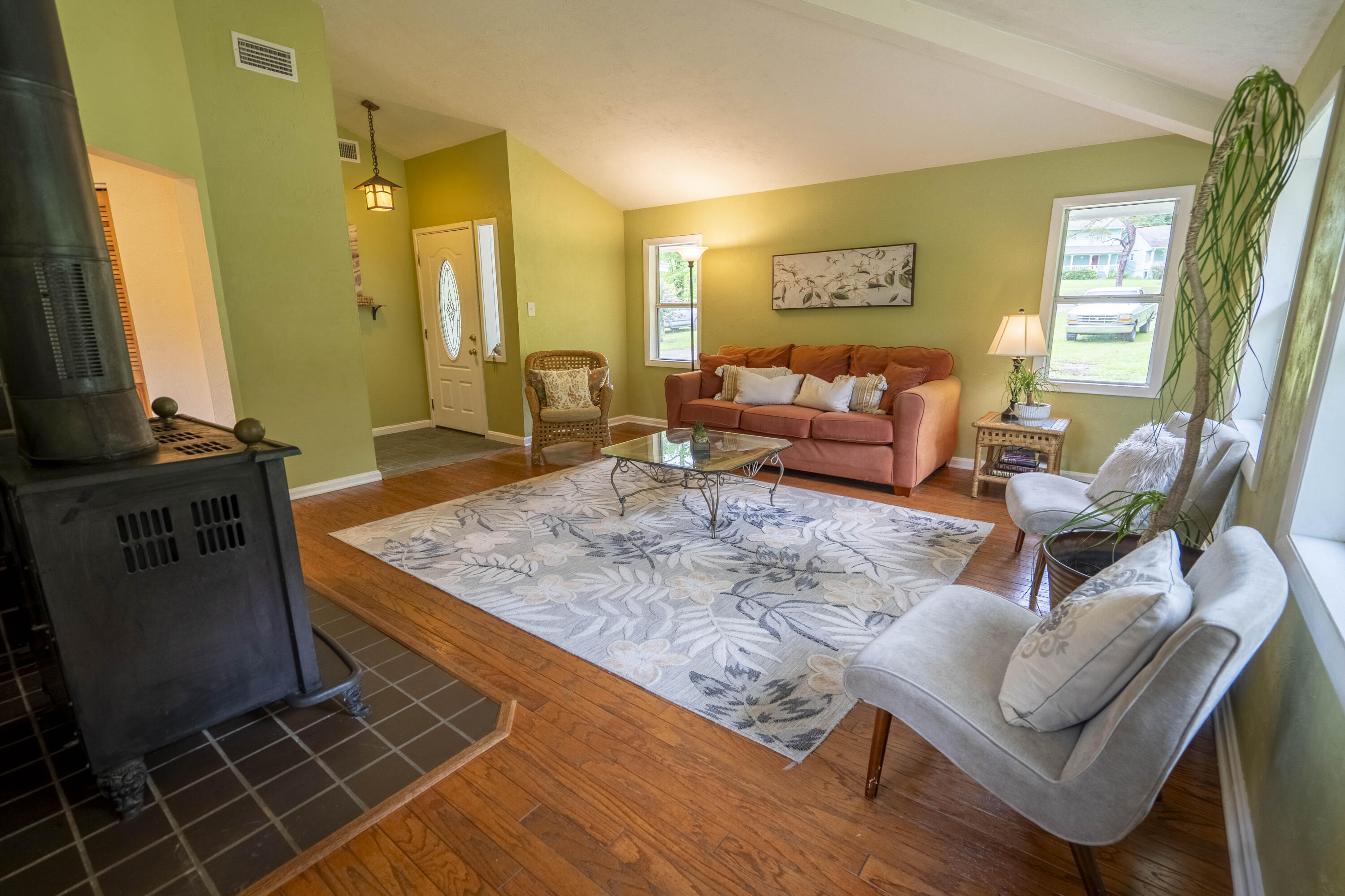 WINDWOOD HILLS UNREC - Residential