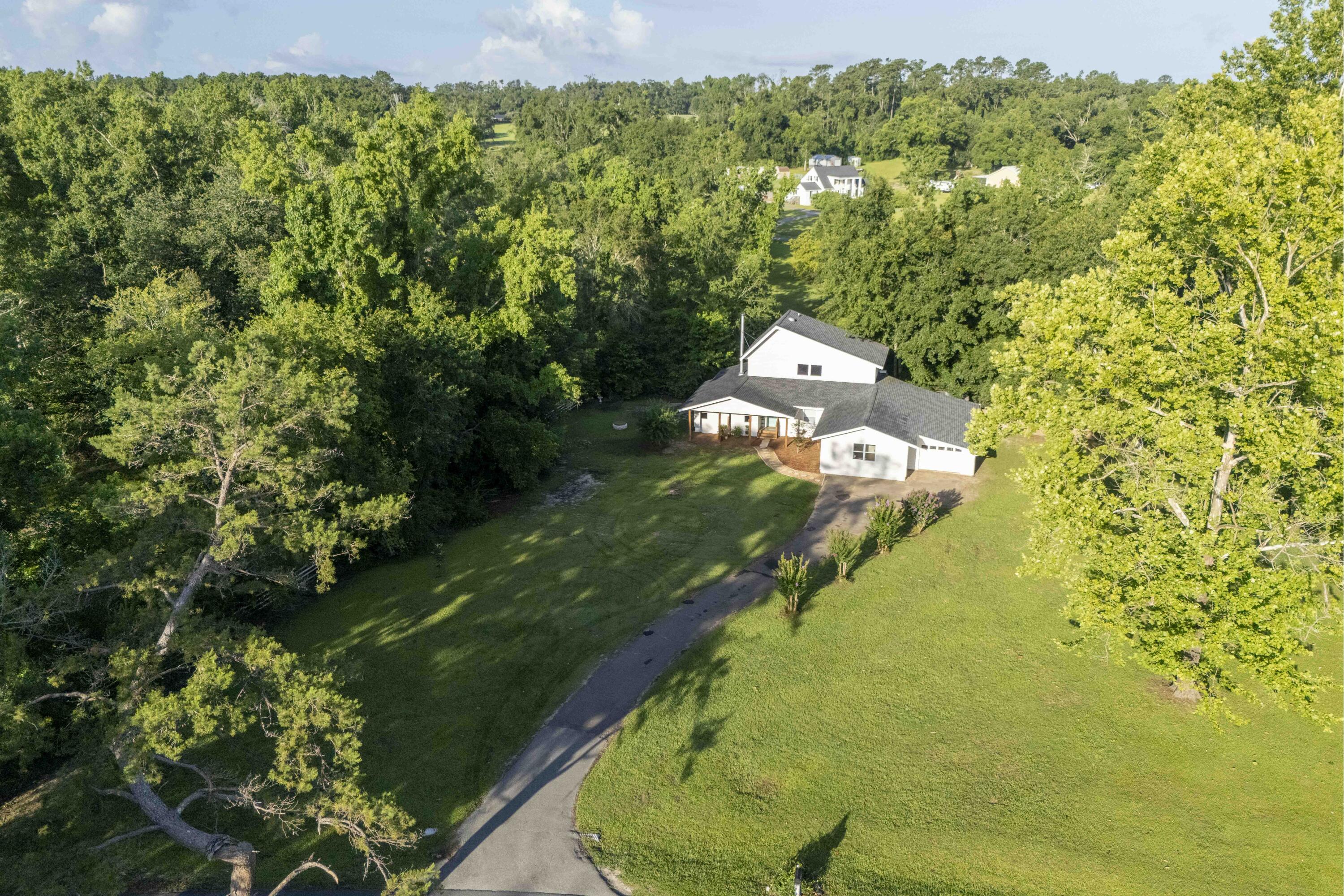 WINDWOOD HILLS UNREC - Residential