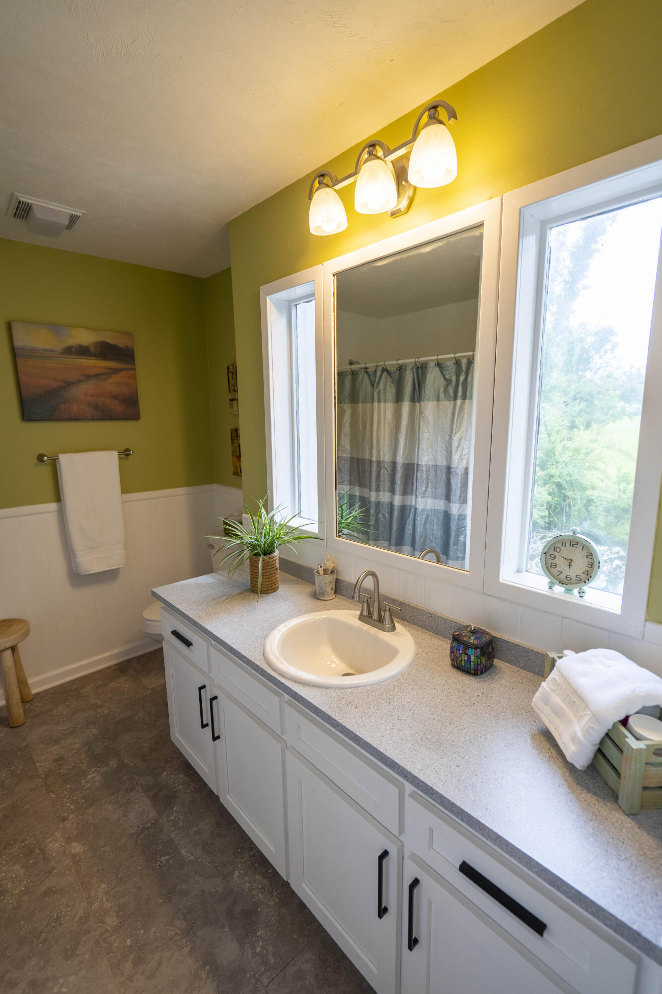 WINDWOOD HILLS UNREC - Residential