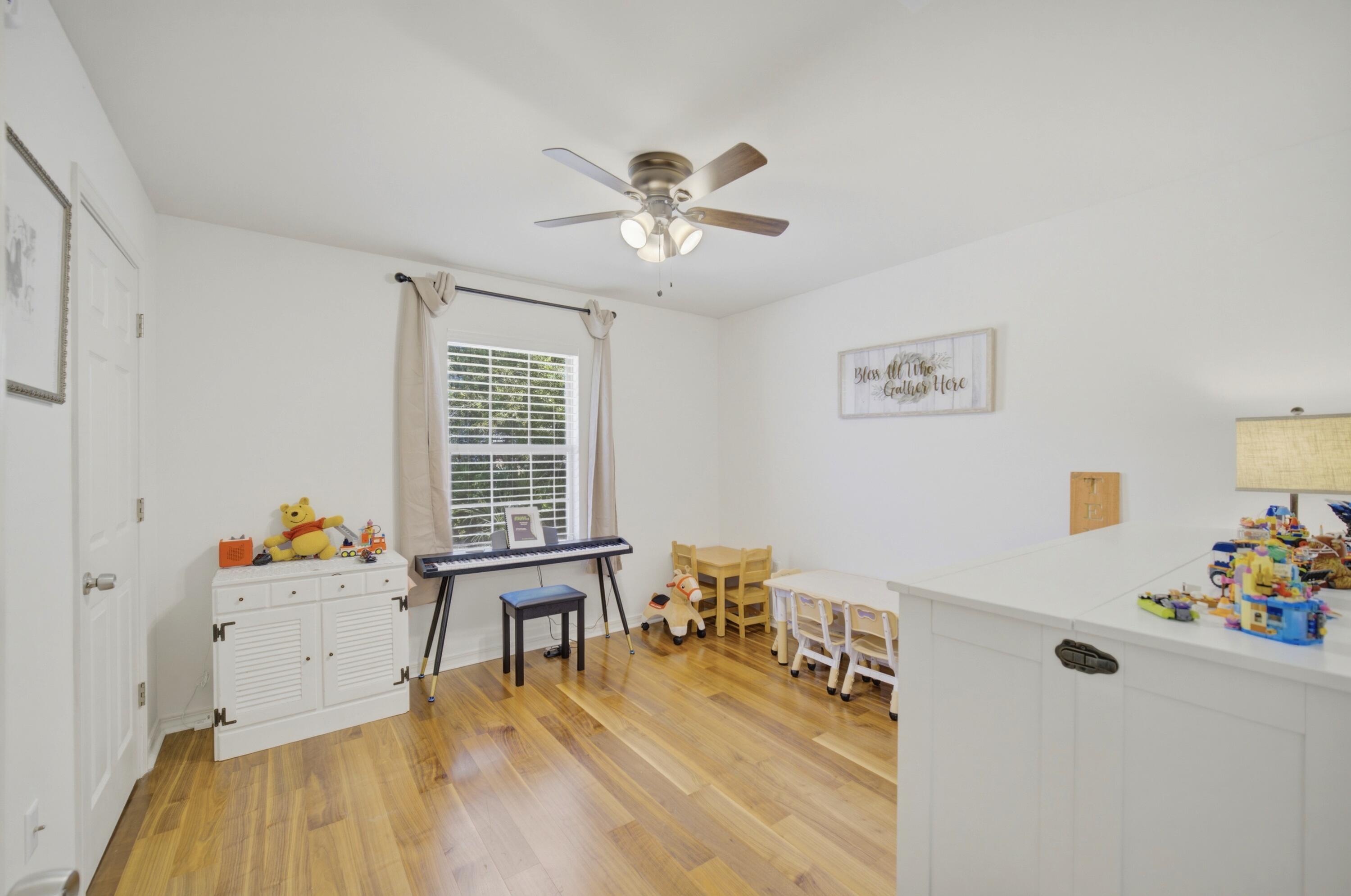 HIDDEN PINES S/D - Residential