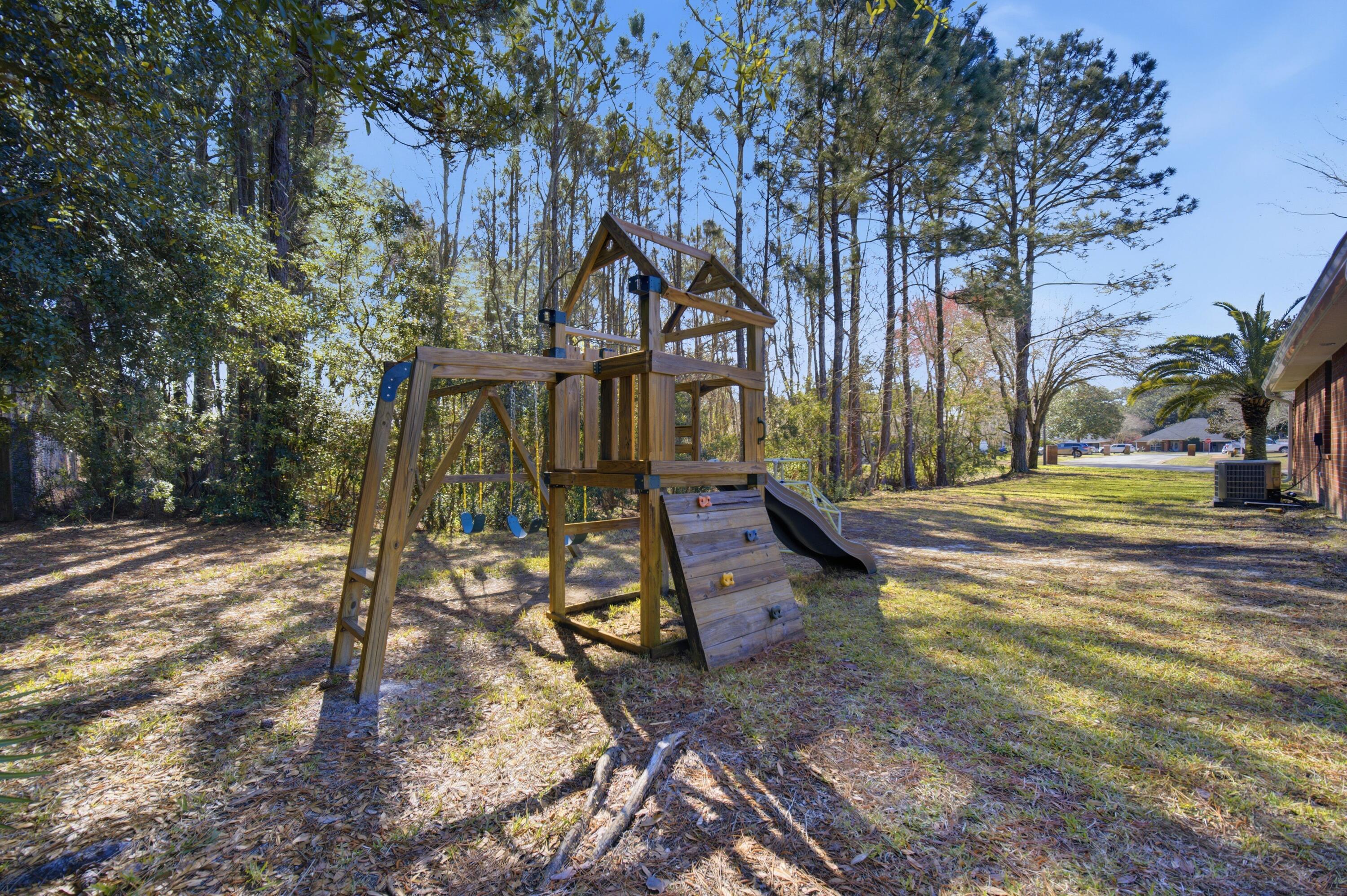 HIDDEN PINES S/D - Residential