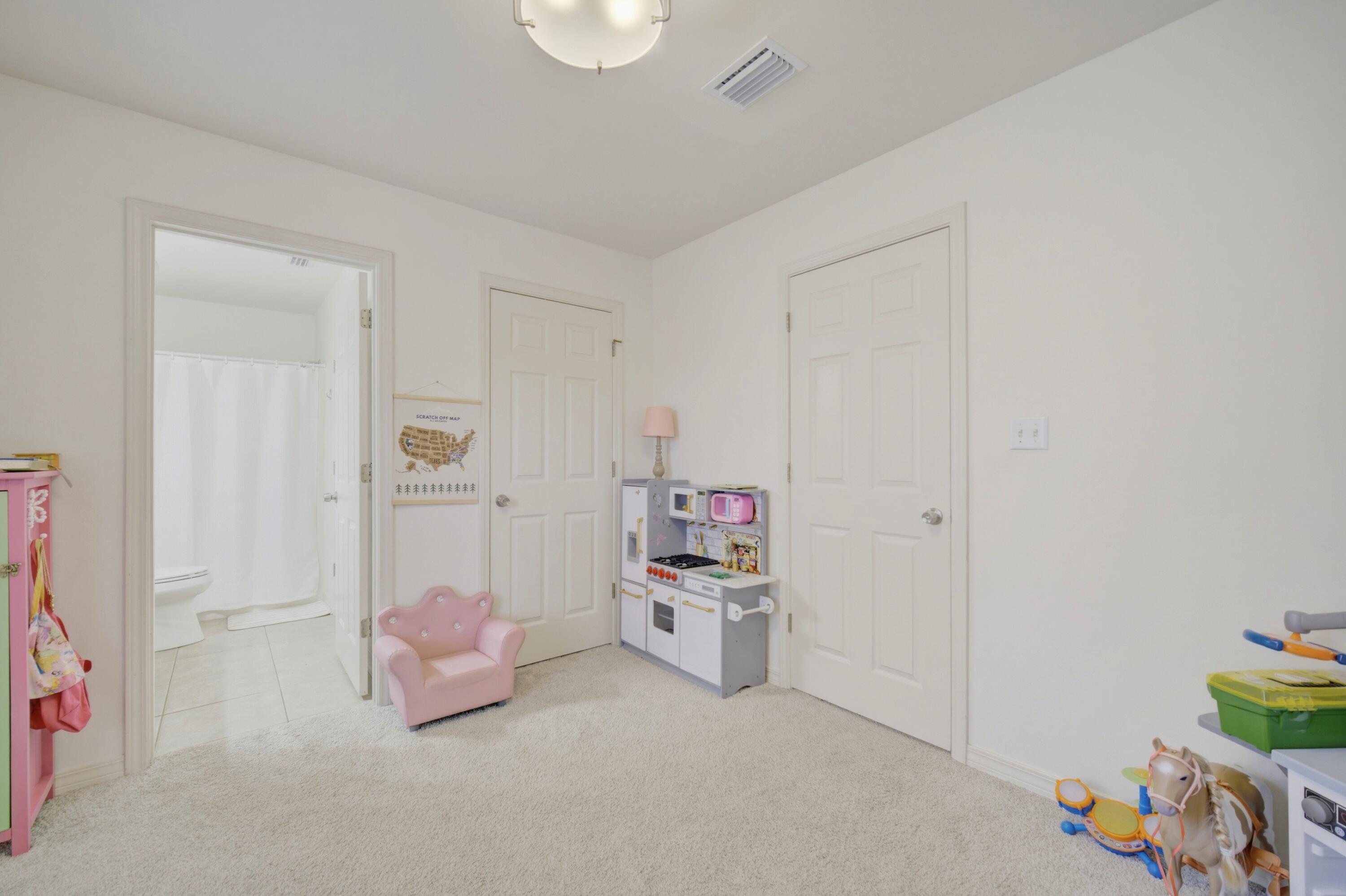 HIDDEN PINES S/D - Residential