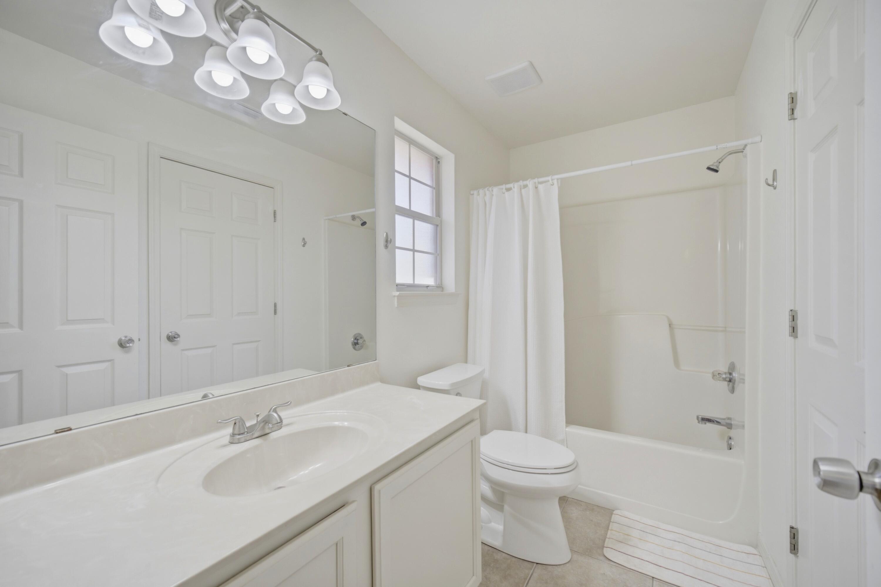 HIDDEN PINES S/D - Residential