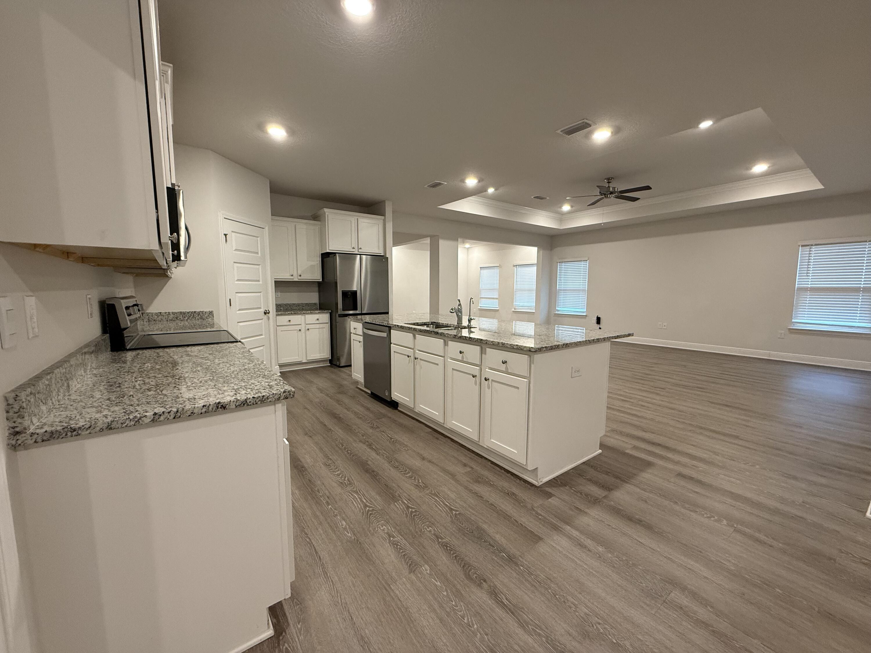 ASHTON PARK PH I - Residential