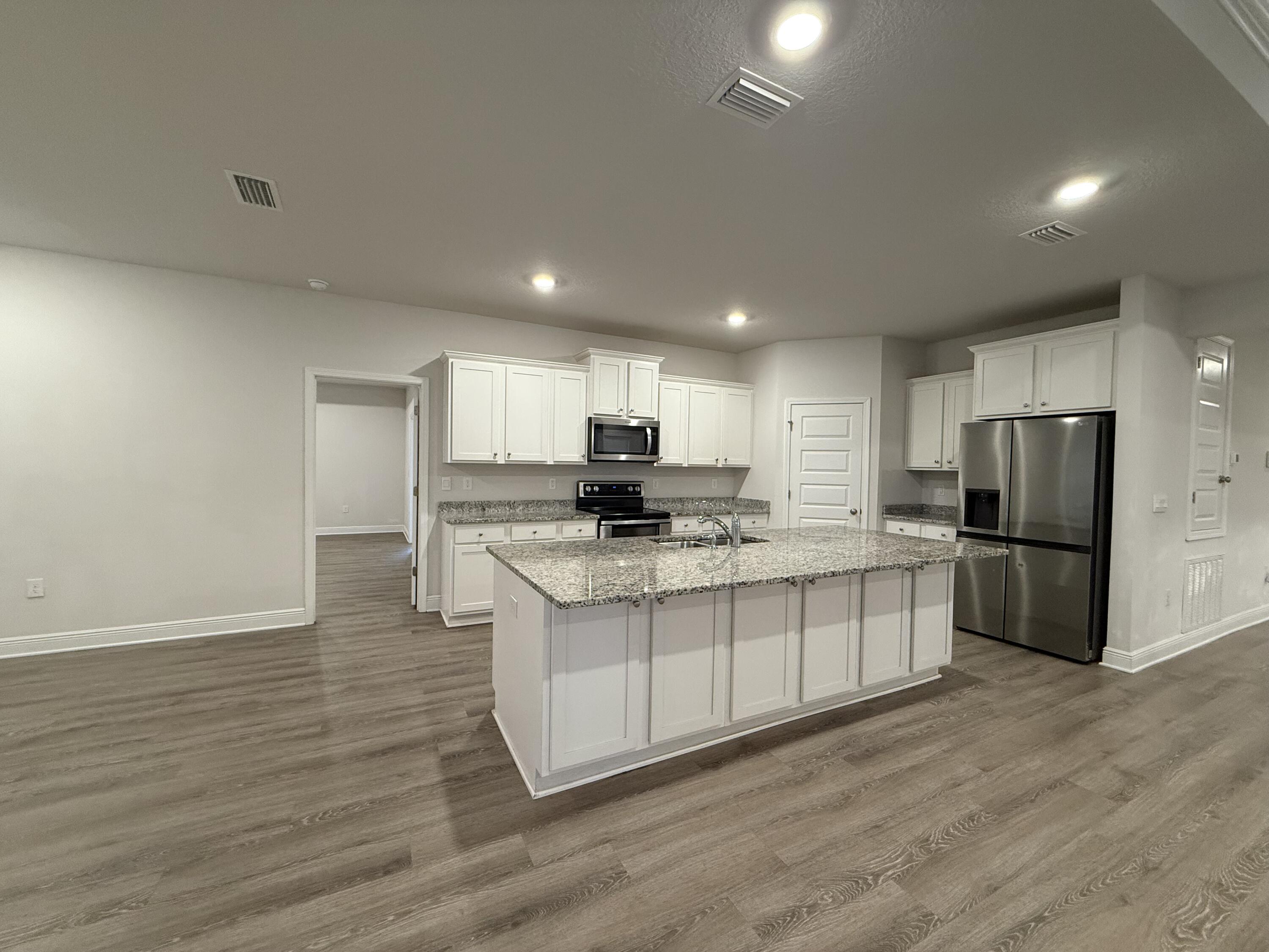 ASHTON PARK PH I - Residential