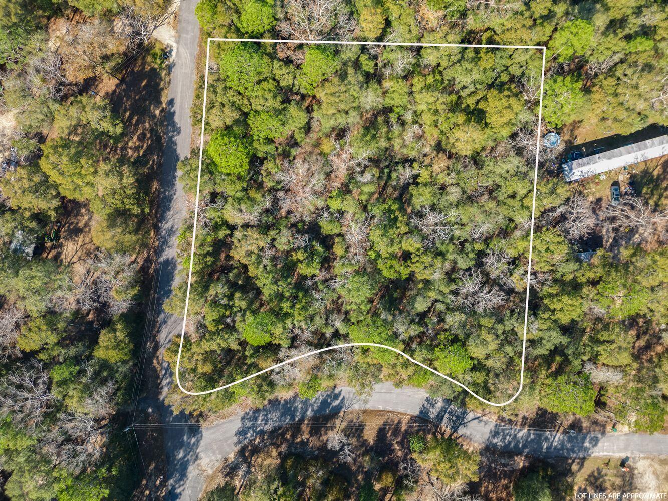 LAKEWOOD PLANTATIONS - Land