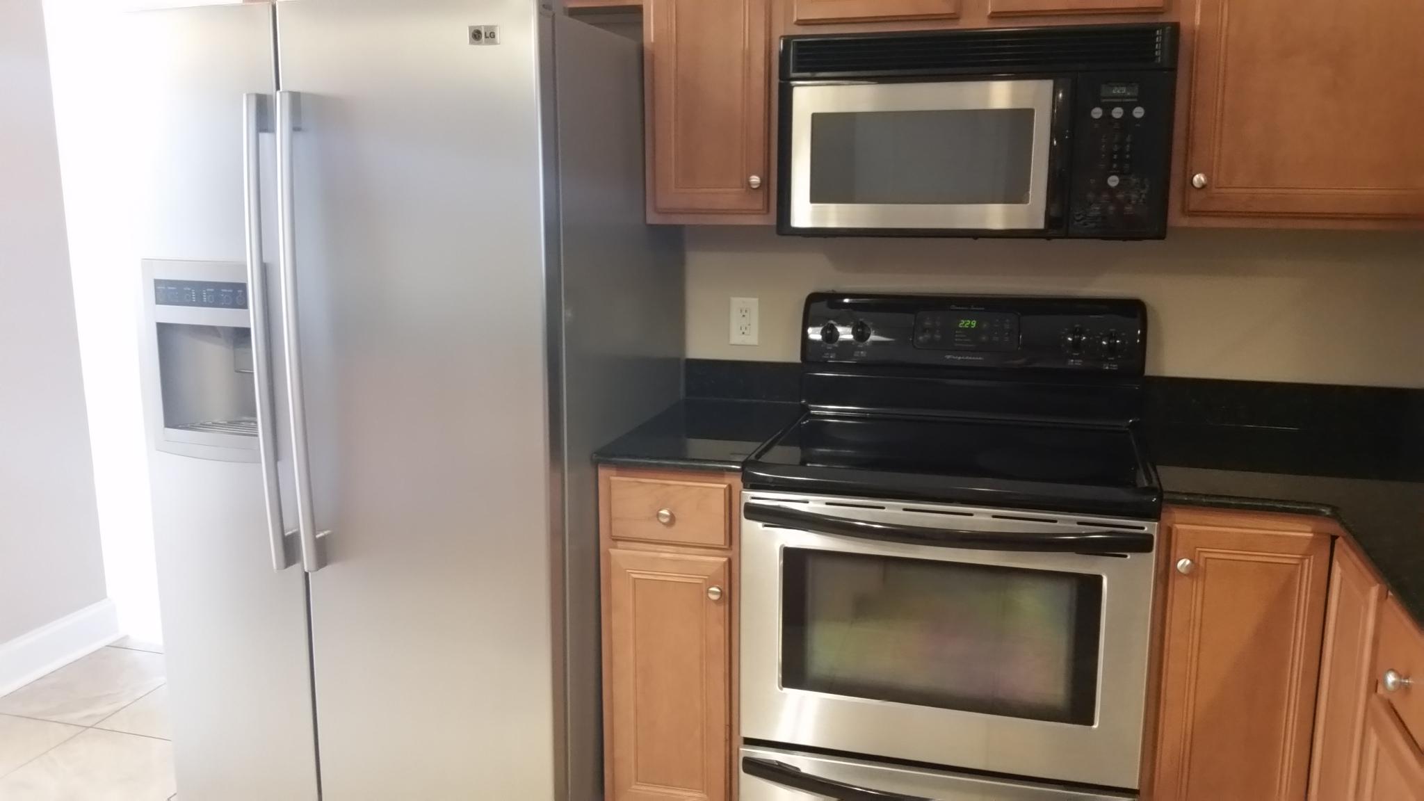 BRIDGEPORT COLONY - Residential