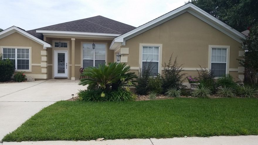 $1 VA Move-in! Elegant home in the Gated Community of Bridgeport Colony. Everything says welcome from the spacious kitchen w/center island, upgraded appliances & large pantry. The light wood cabinetry is offset by the beauty of dark granite counters and extended breakfast bar, w/plant ledges & beautiful lighting package. Enjoy family & friends as your new kitchen opens into the great room. This spacious area features beautiful wood floors, a trey ceiling and fireplace.With a split floor plan you get to Relax in the comfort of this 18x15 Master Bedroom which also features a treyed ceiling w/accent lighting. The Patio is covered to allow outside enjoyment and grilling year-round. Community Pool also just a few hundred yards away! Minutes to both bases. Ask me about other incentives.