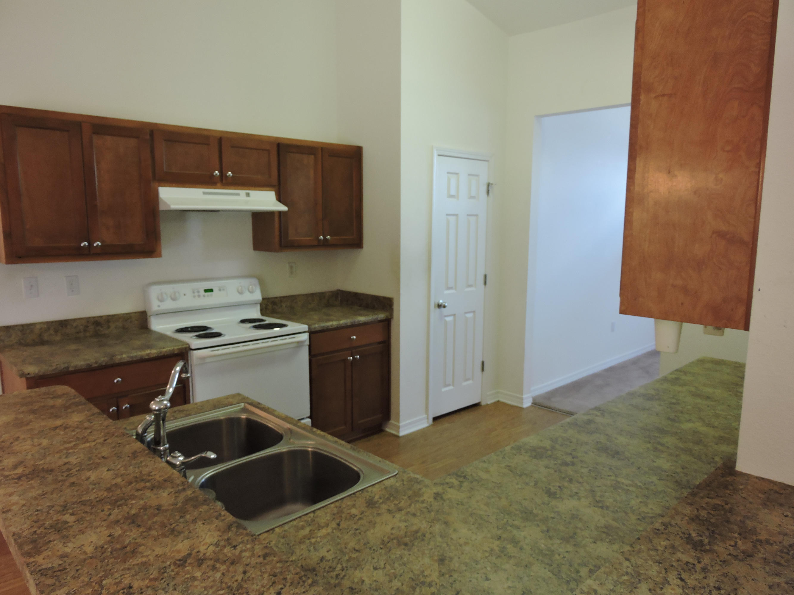 LEE FARMS PH I LOT 19 BLK A - Residential Lease