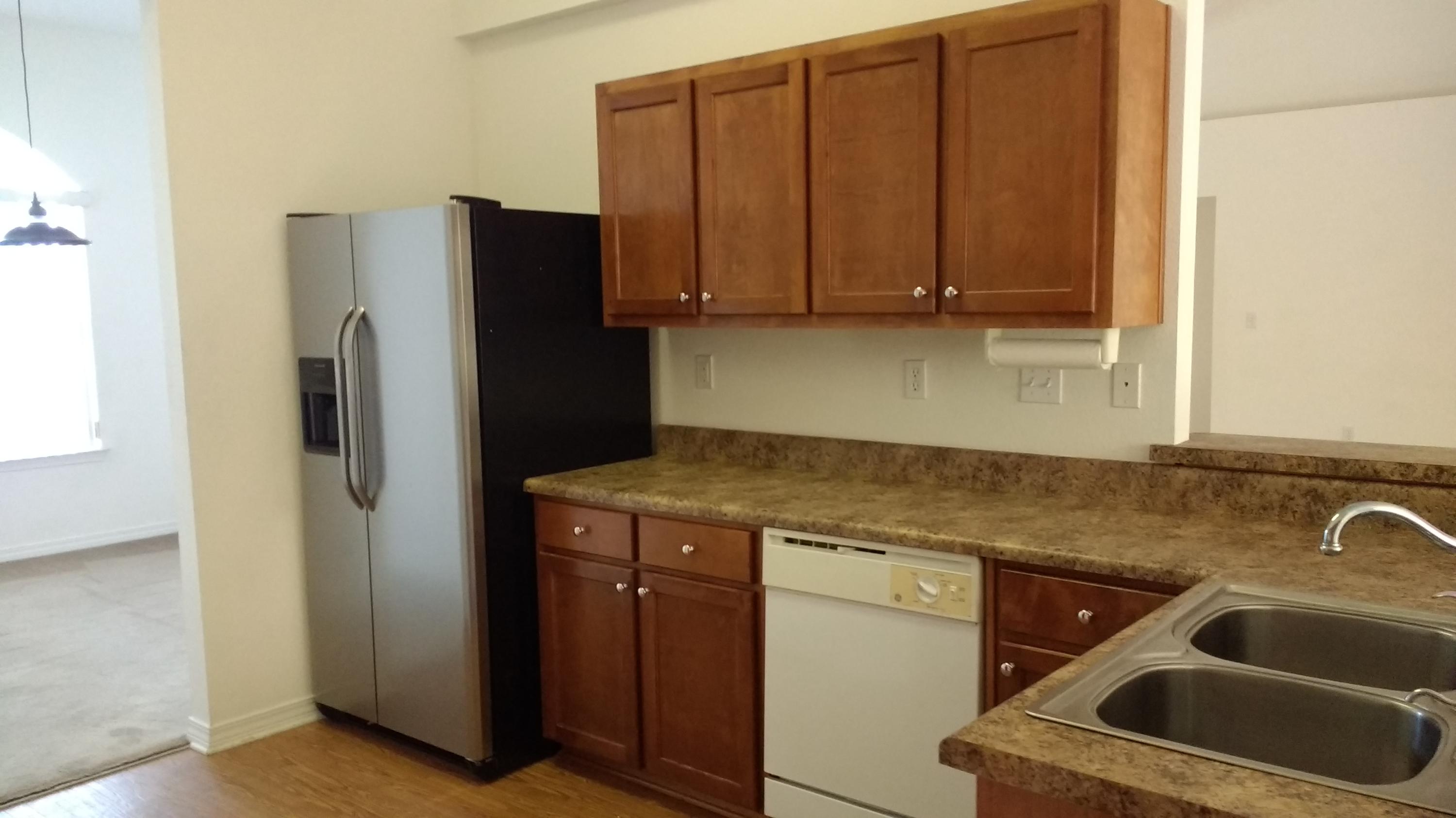 LEE FARMS PH I LOT 19 BLK A - Residential Lease