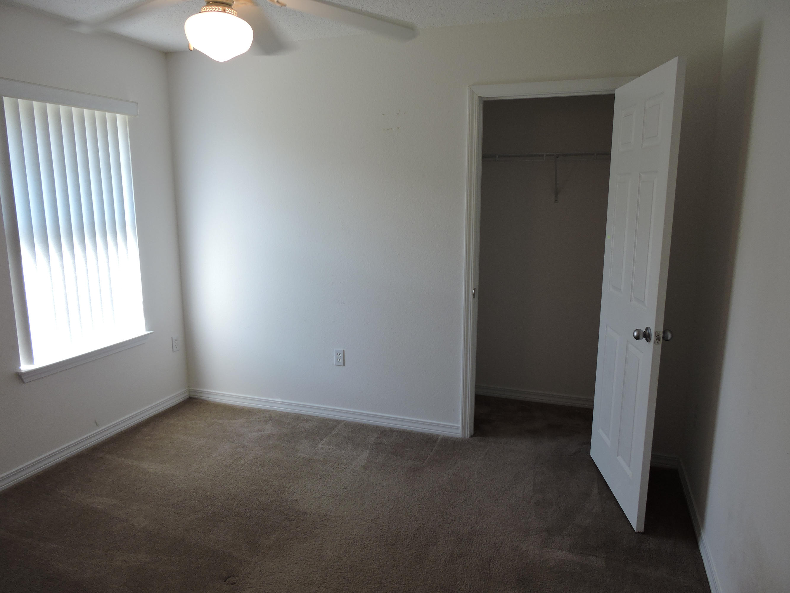 LEE FARMS PH I LOT 19 BLK A - Residential Lease