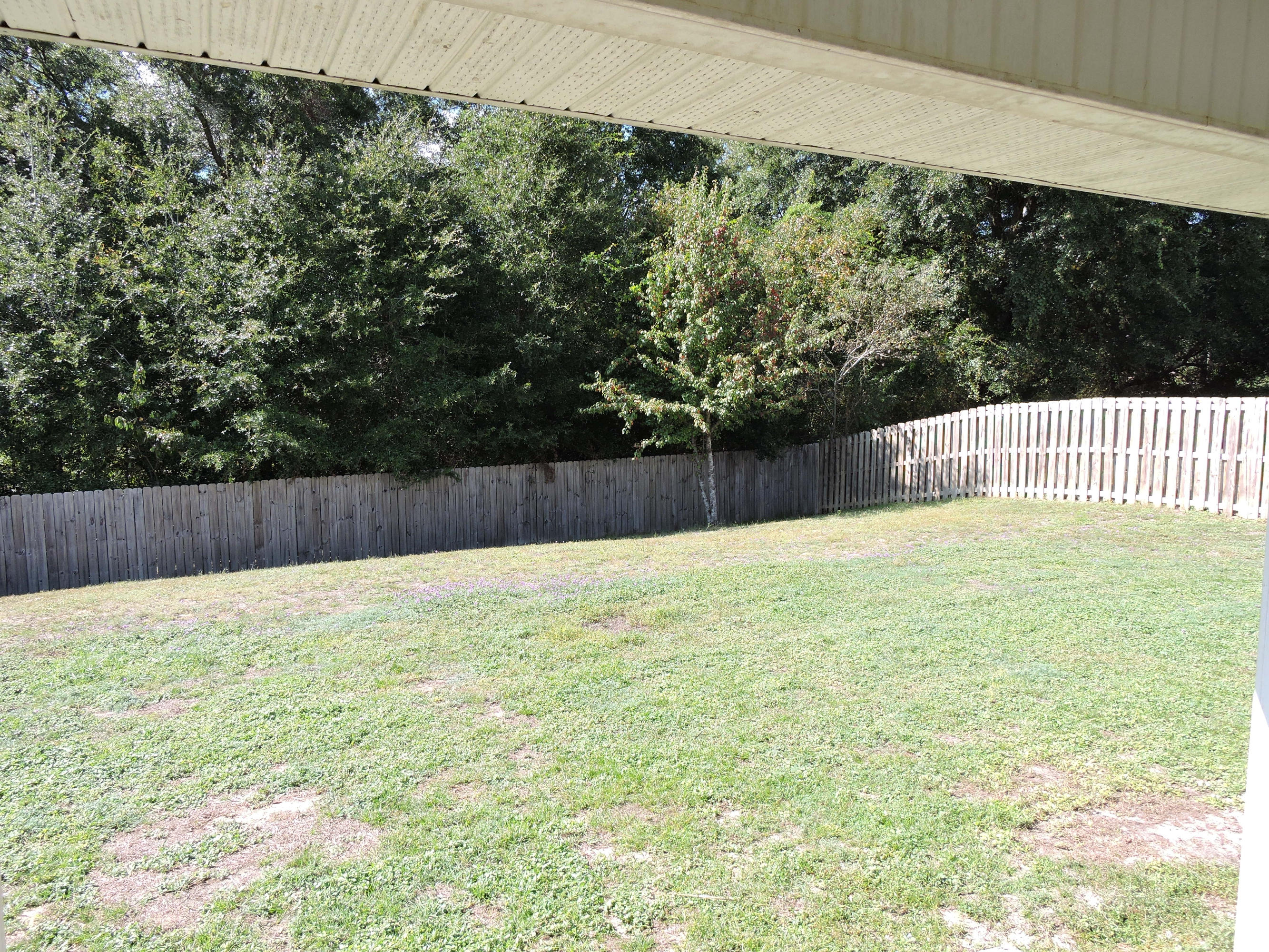 LEE FARMS PH I LOT 19 BLK A - Residential Lease