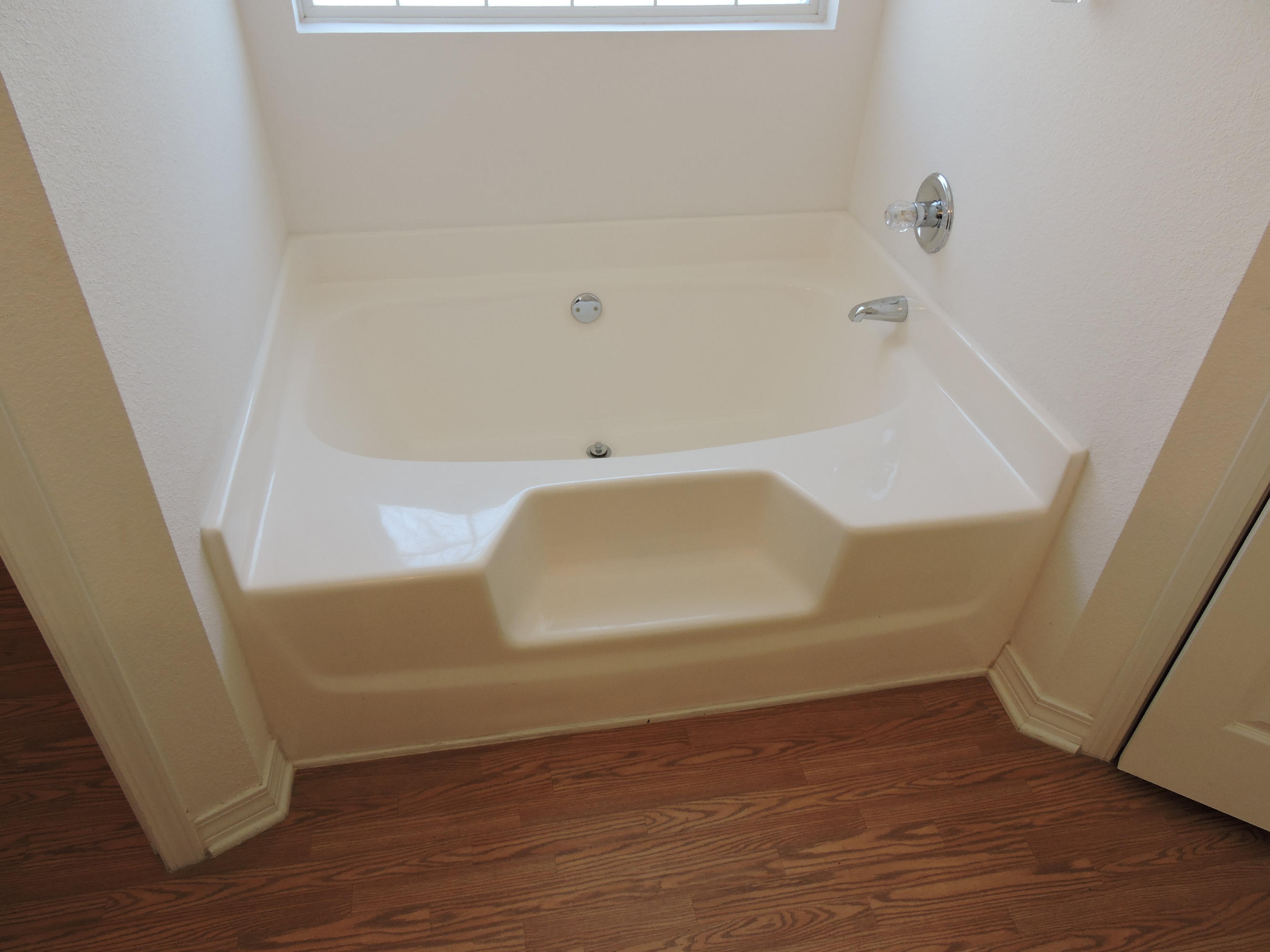 LEE FARMS PH I LOT 19 BLK A - Residential Lease