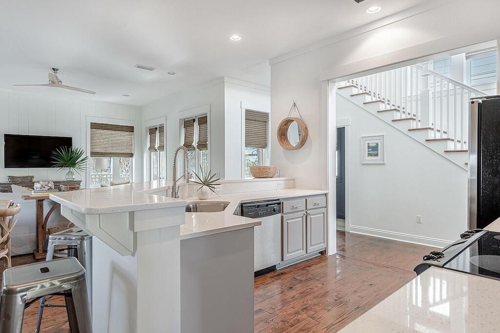 SEACREST BEACH PH 6 - Residential