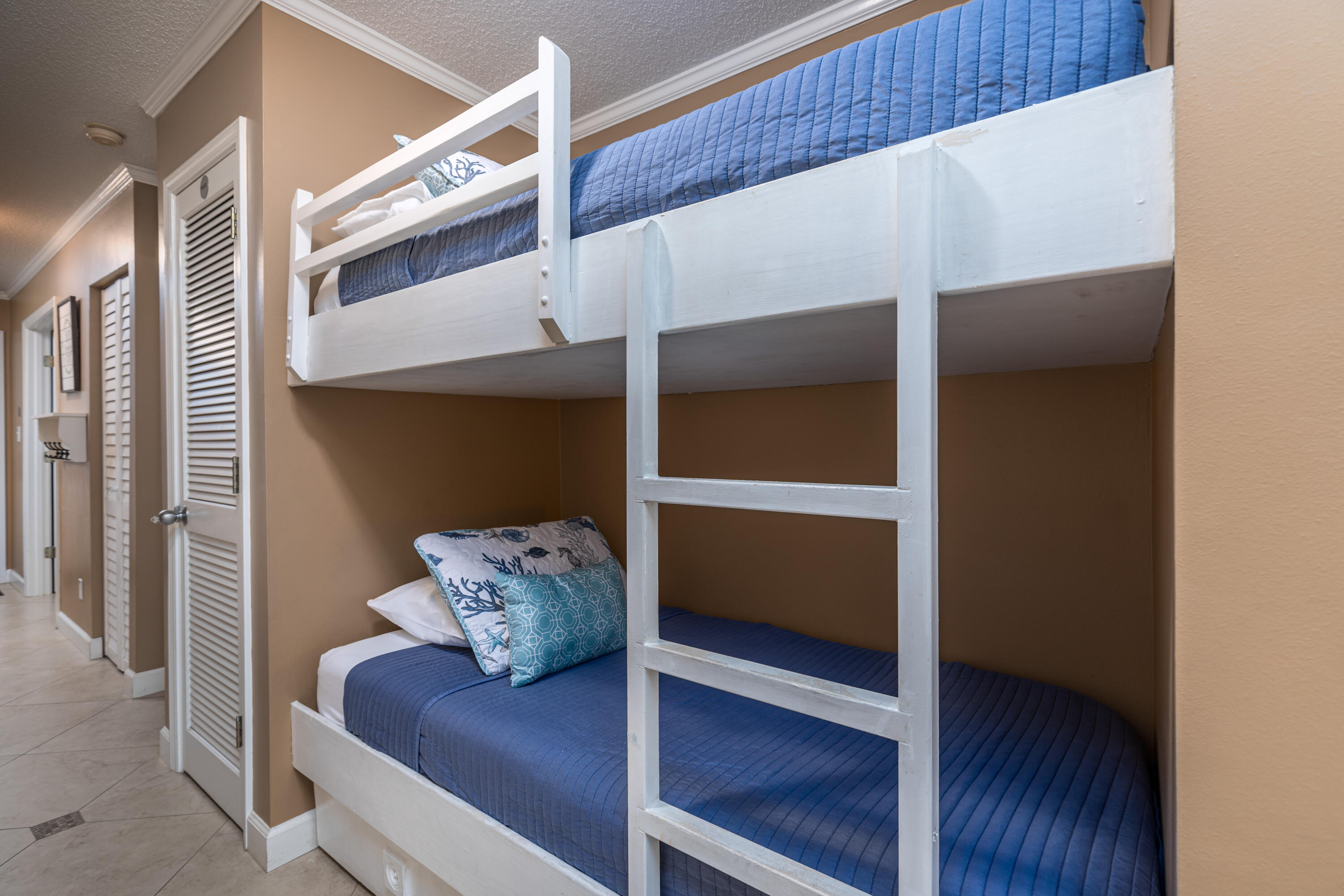 GRAND CARIBBEAN WEST CONDO - Residential