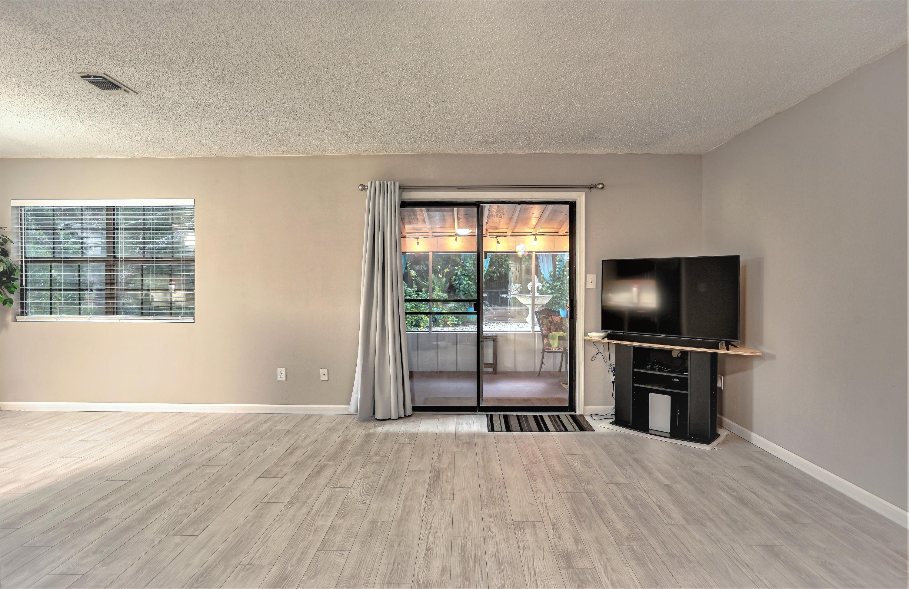 KELLYS 3RD ADDN TO DESTIN - Residential