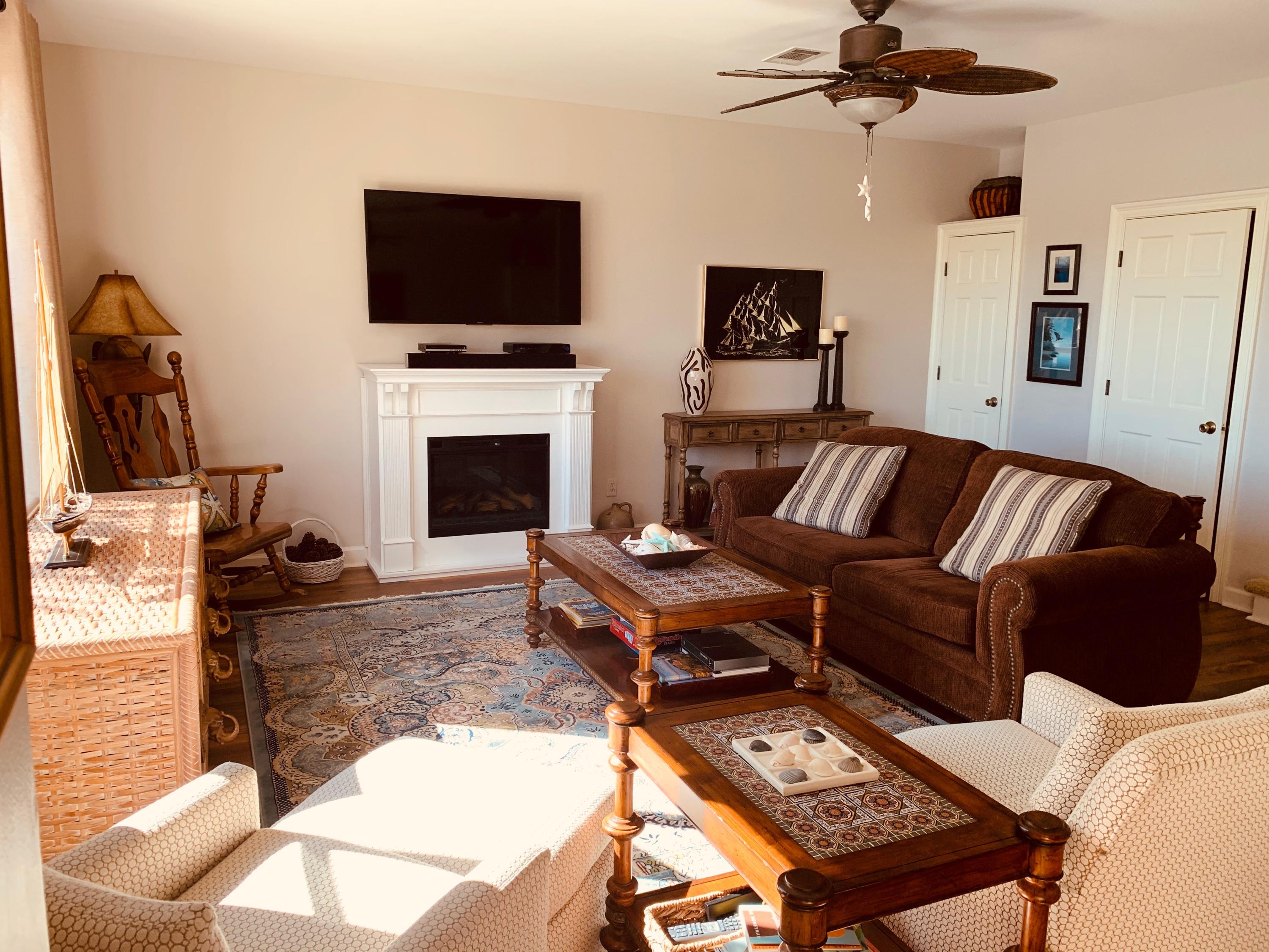 TURNBERRY VILLAS CONDO - Residential