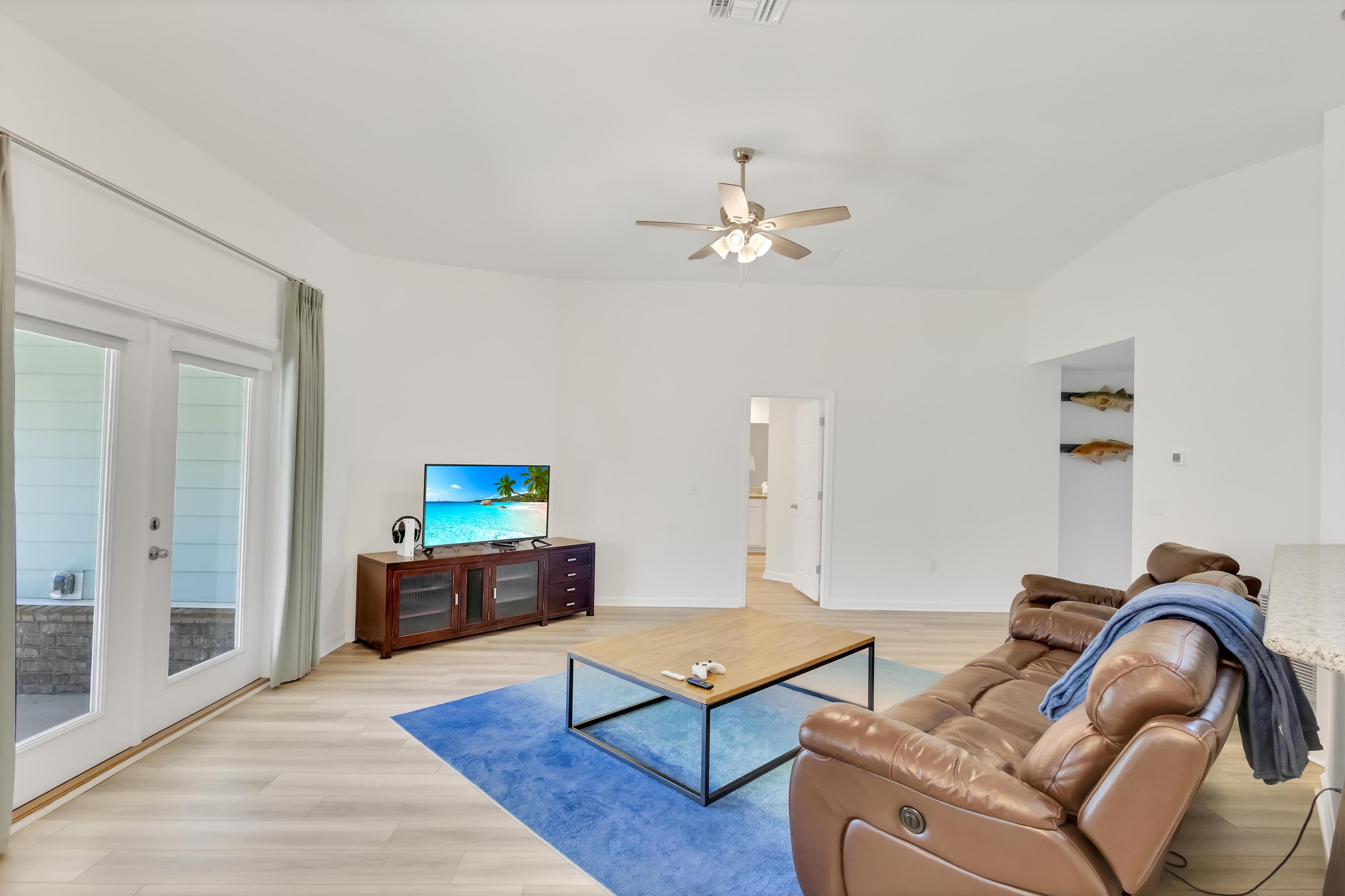 RIVERWALK PH I - Residential