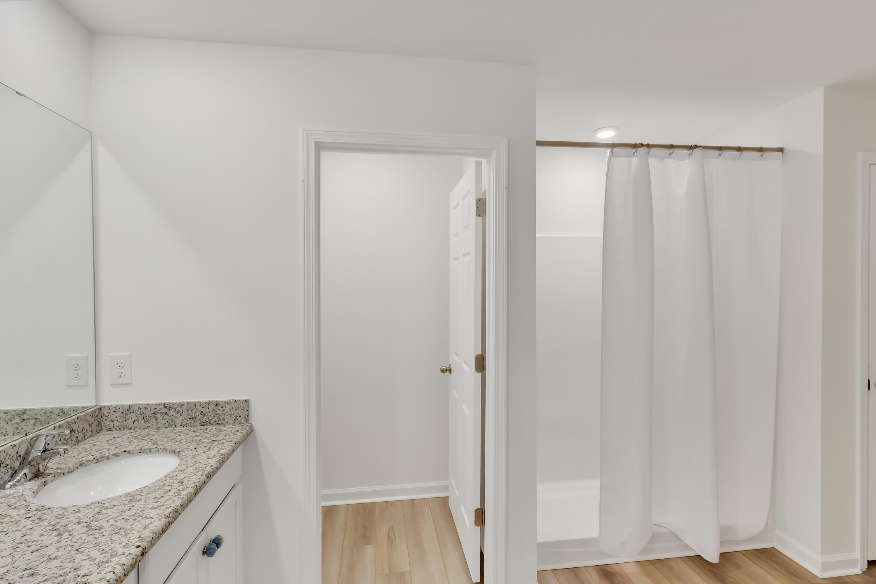 RIVERWALK PH I - Residential