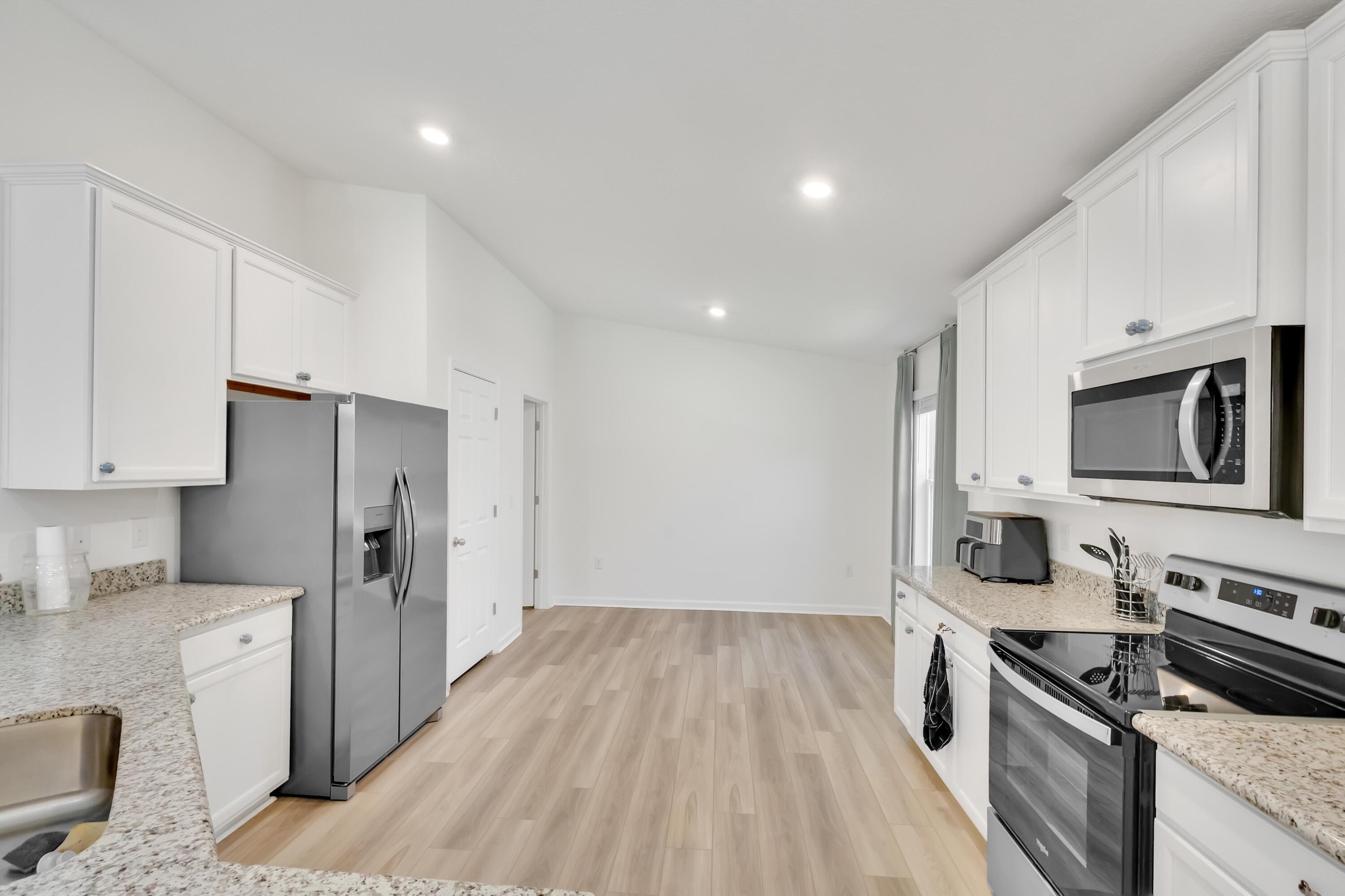 RIVERWALK PH I - Residential