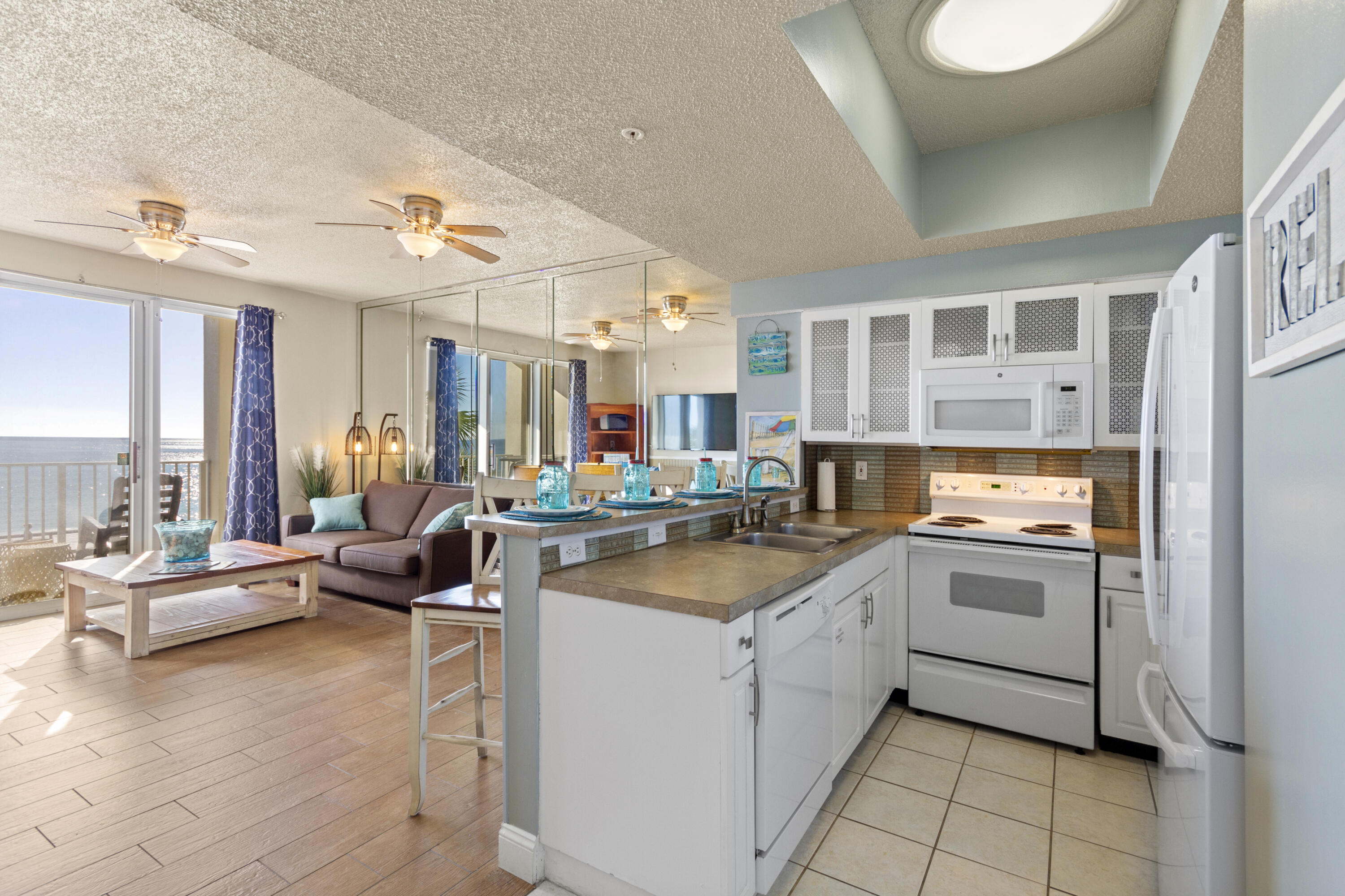 MAJESTIC SUN - Residential