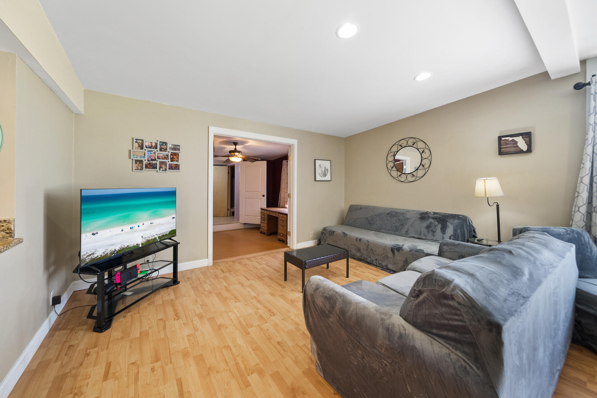 WOODLAWN UNIT 1 - Residential