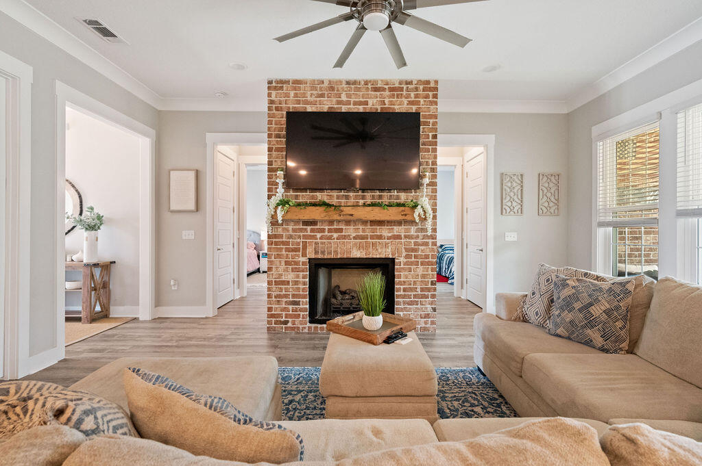 Deer Moss Creek - Residential