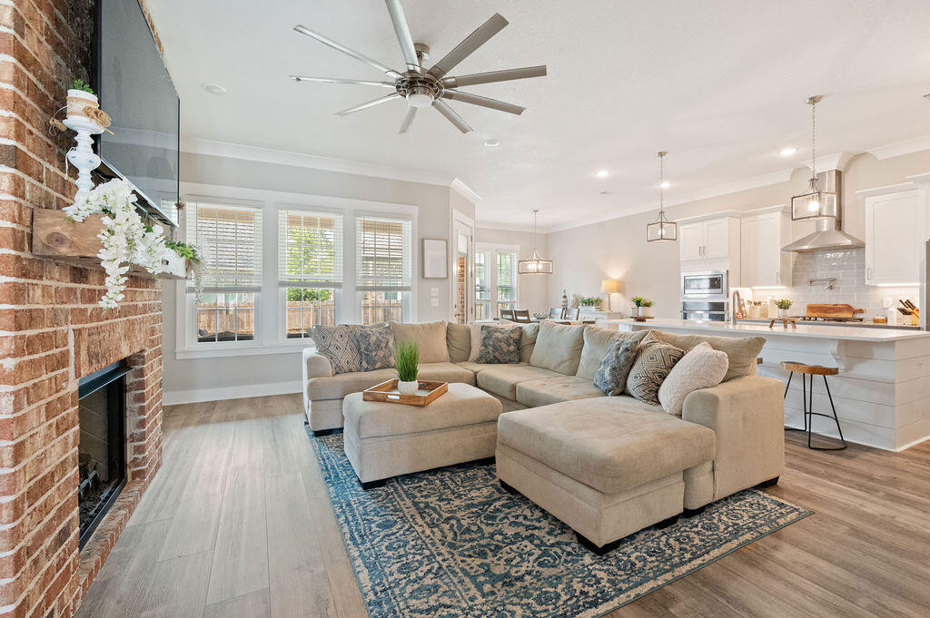 Deer Moss Creek - Residential
