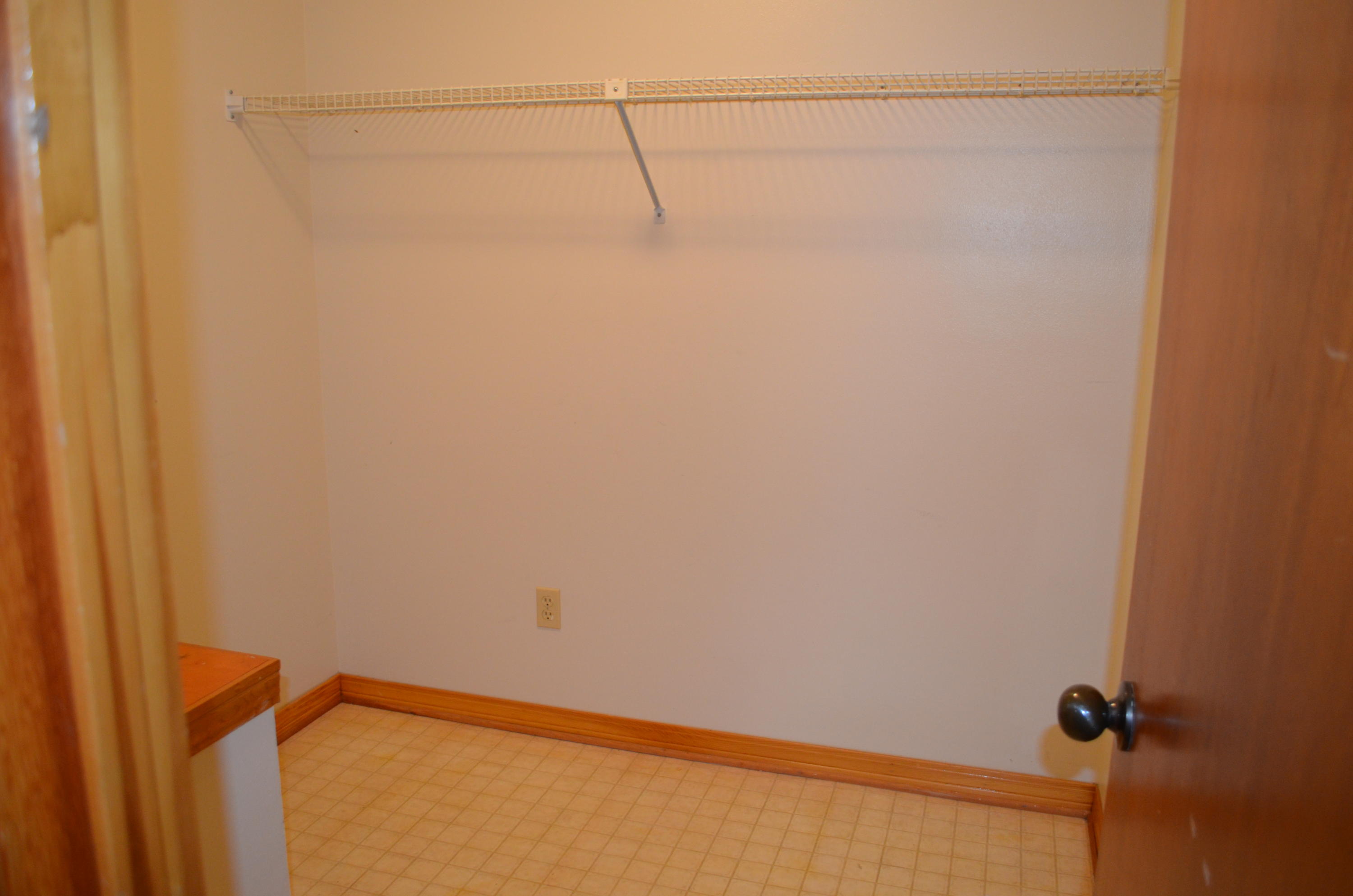 PLANTATION MANOR - Residential