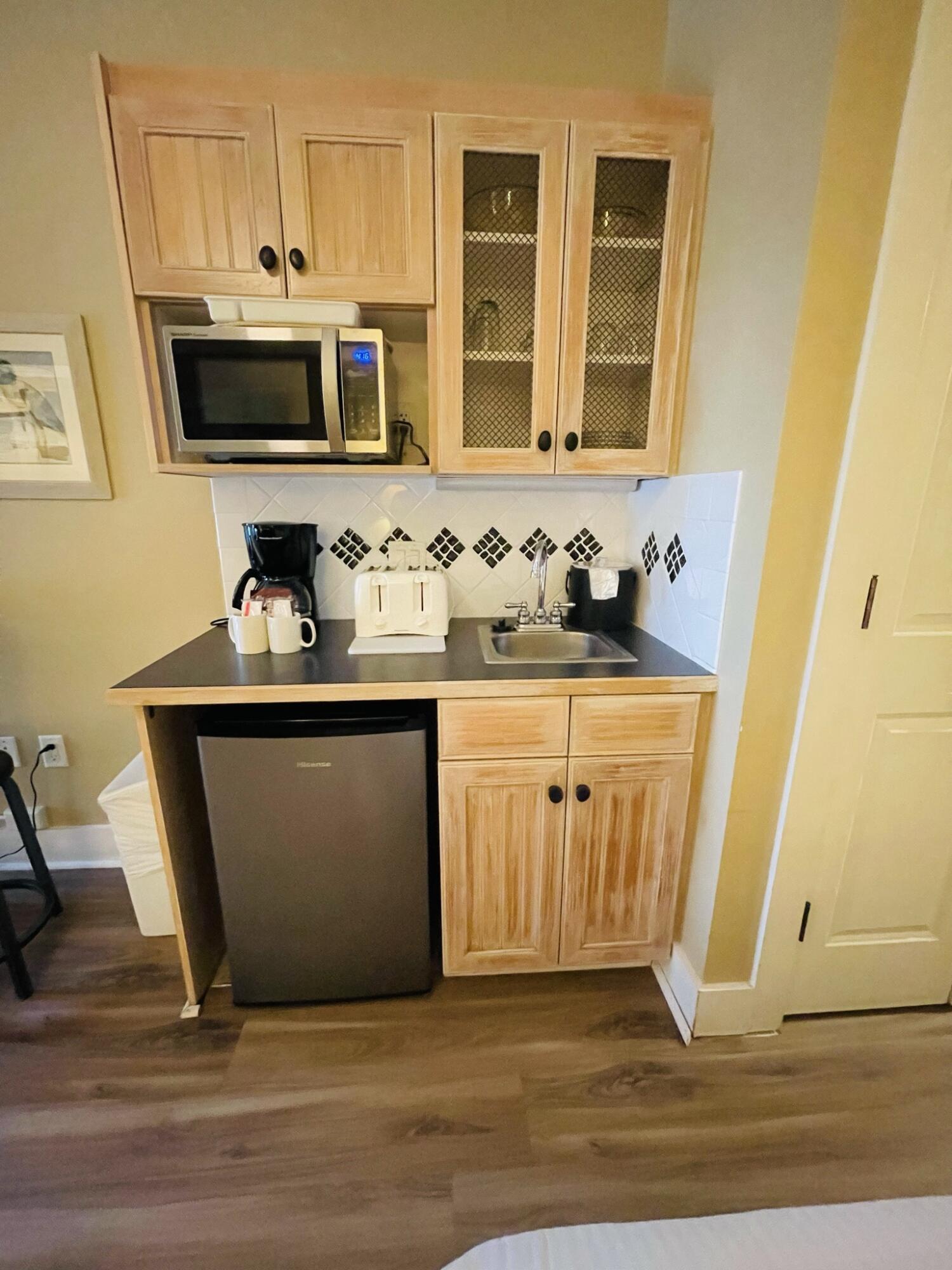 PILOT HOUSE - Residential